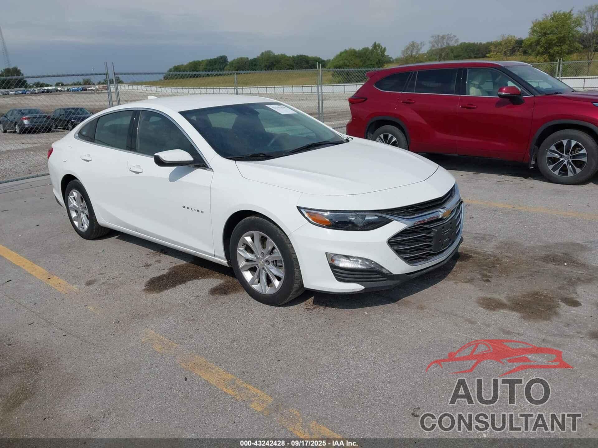 CHEVROLET MALIBU 2023 - 1G1ZD5ST5PF226809