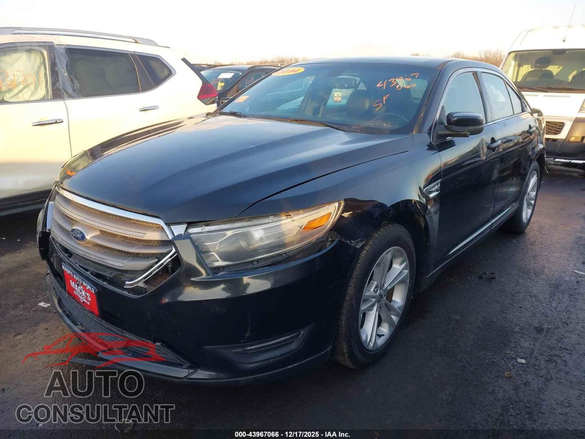 FORD TAURUS 2014 - 1EAHP2E93EG109638