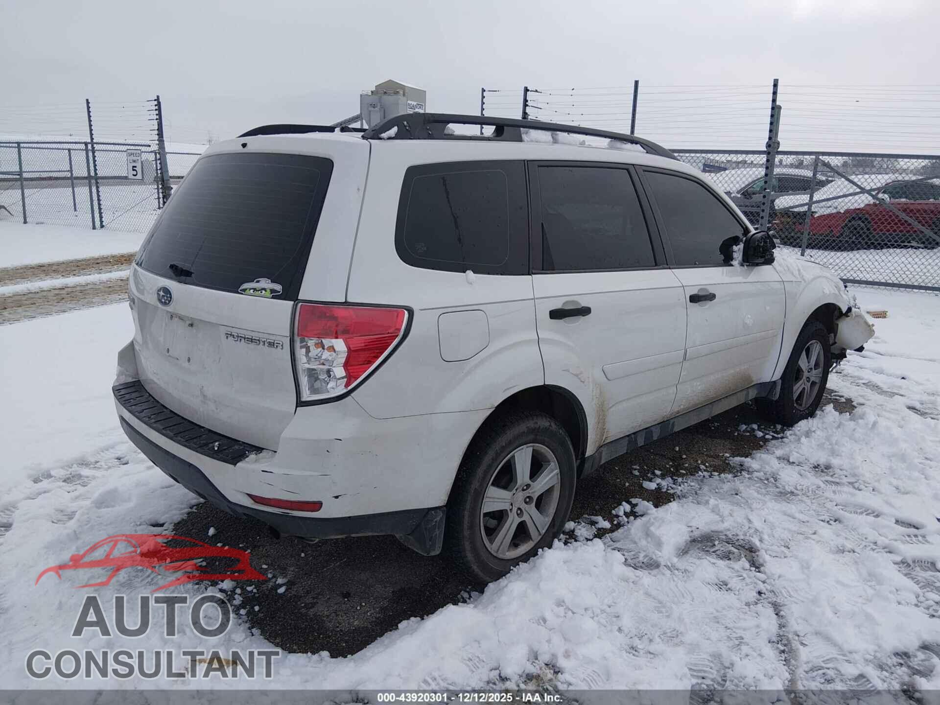 SUBARU FORESTER 2011 - JF2SHBBC2BH751644