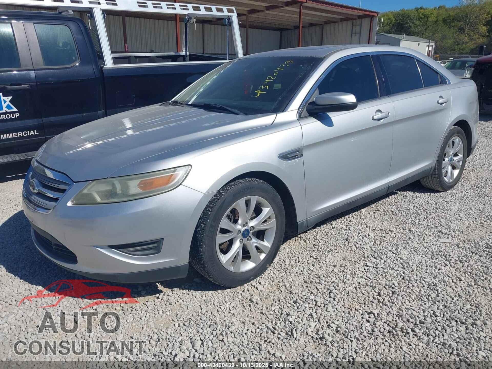 FORD TAURUS 2011 - 1FAHP2EW3BG157724