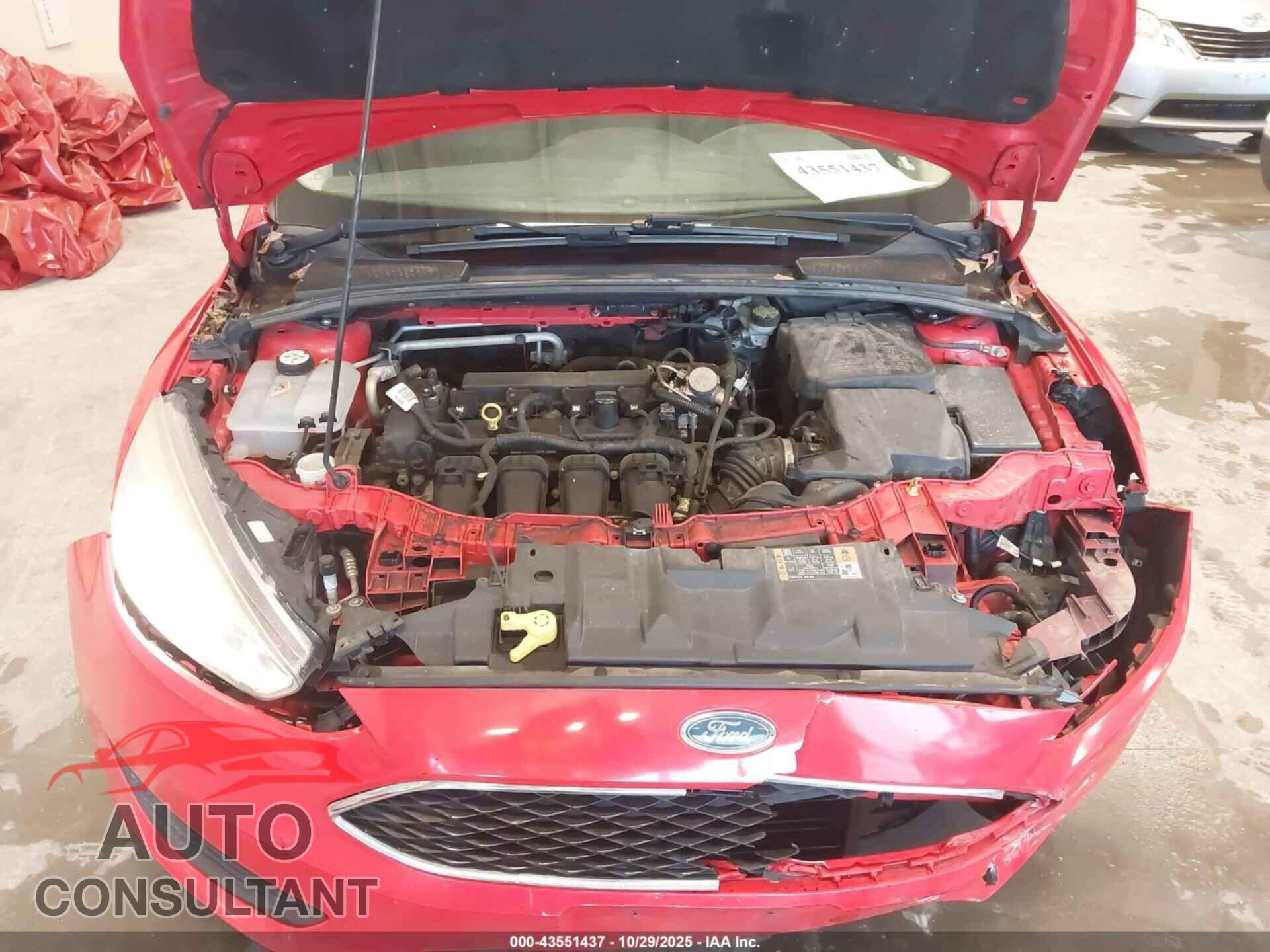 FORD FOCUS 2016 - 1FADP3F21GL348380