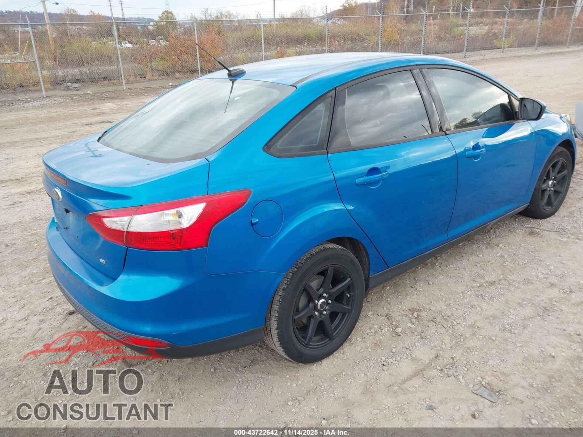FORD FOCUS 2012 - 1FAHP3F22CL262846