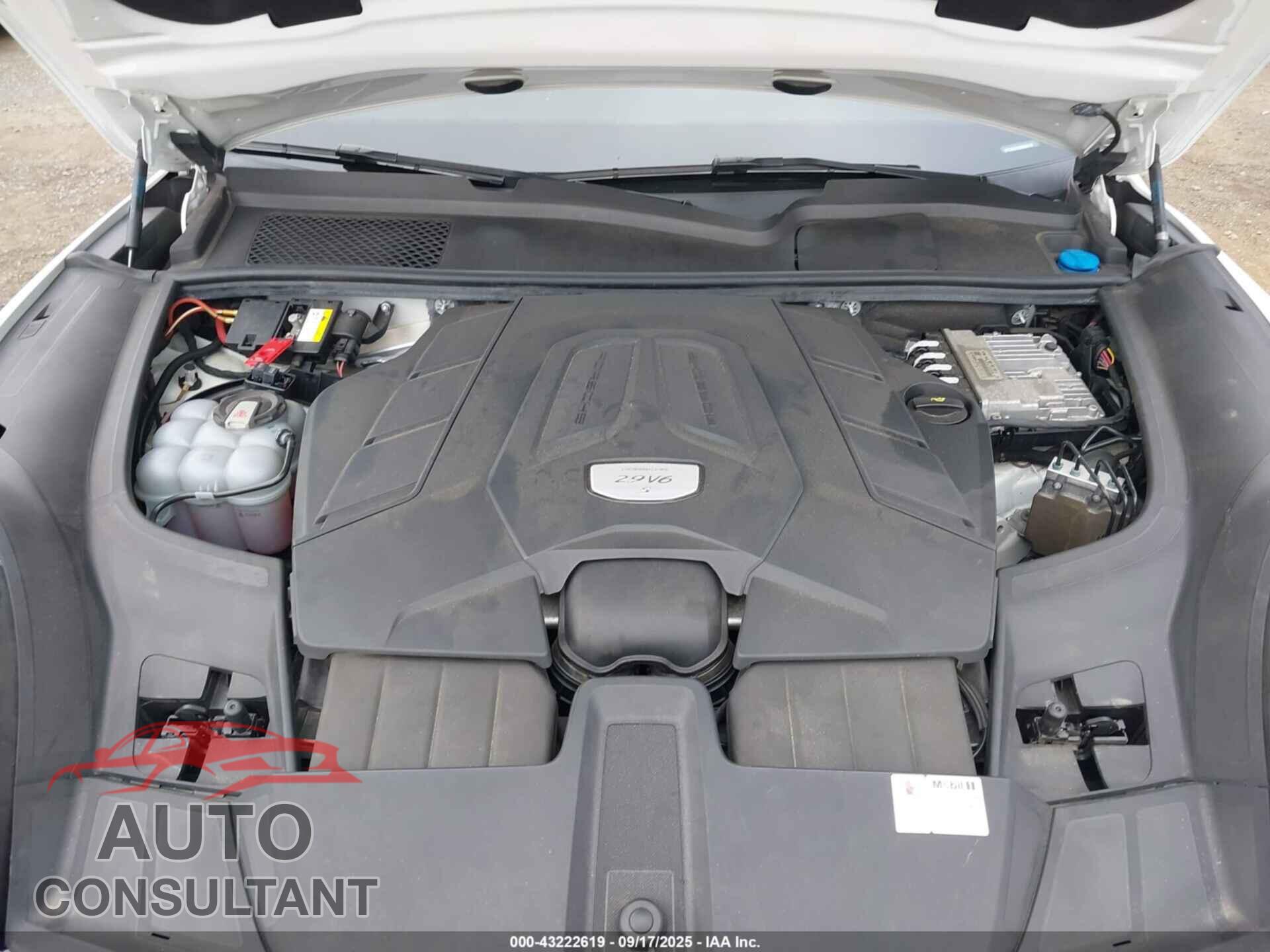 PORSCHE CAYENNE 2019 - WP1AB2AY2KDA60774