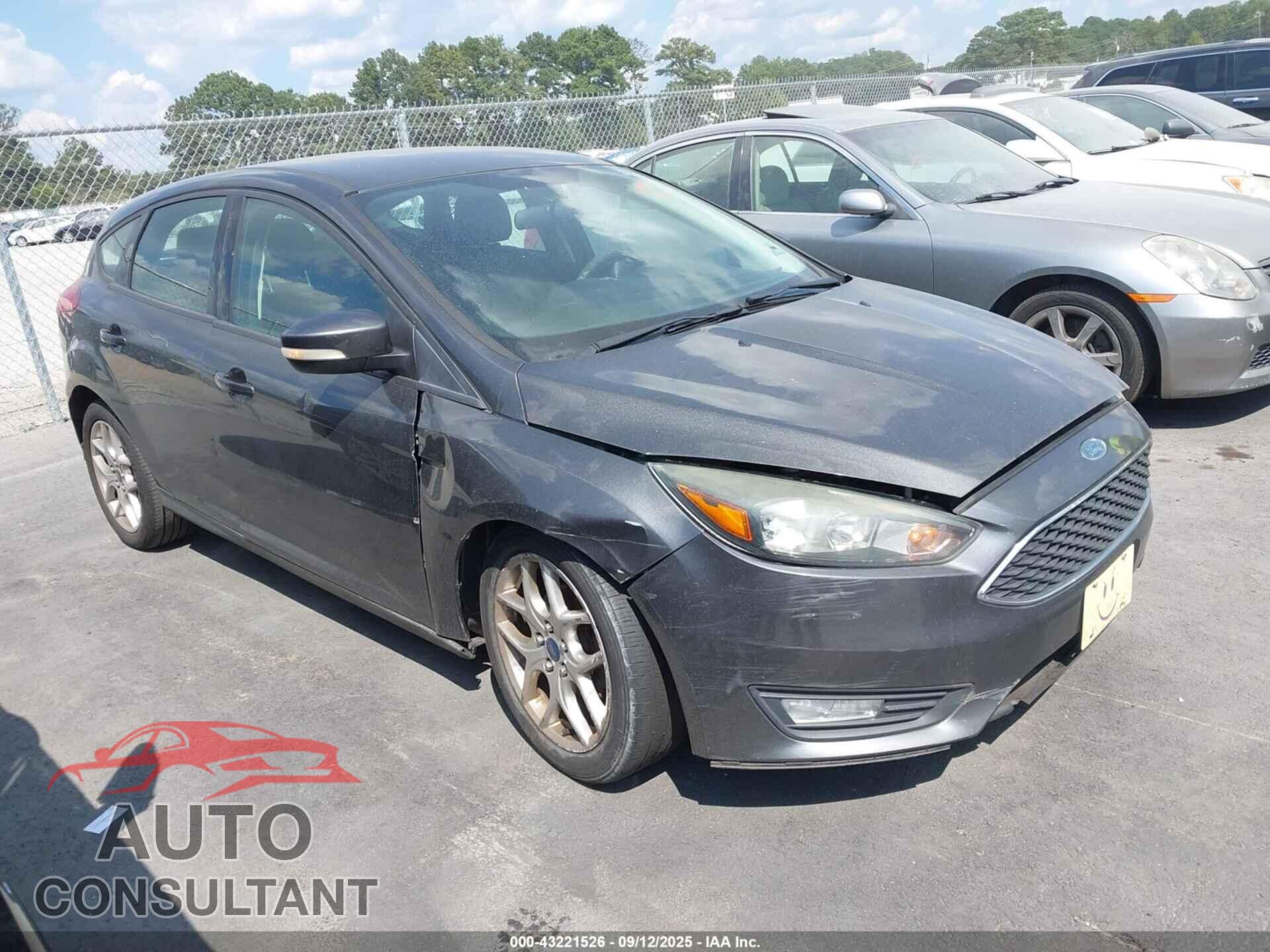 FORD FOCUS 2015 - 1FADP3K27FL283135