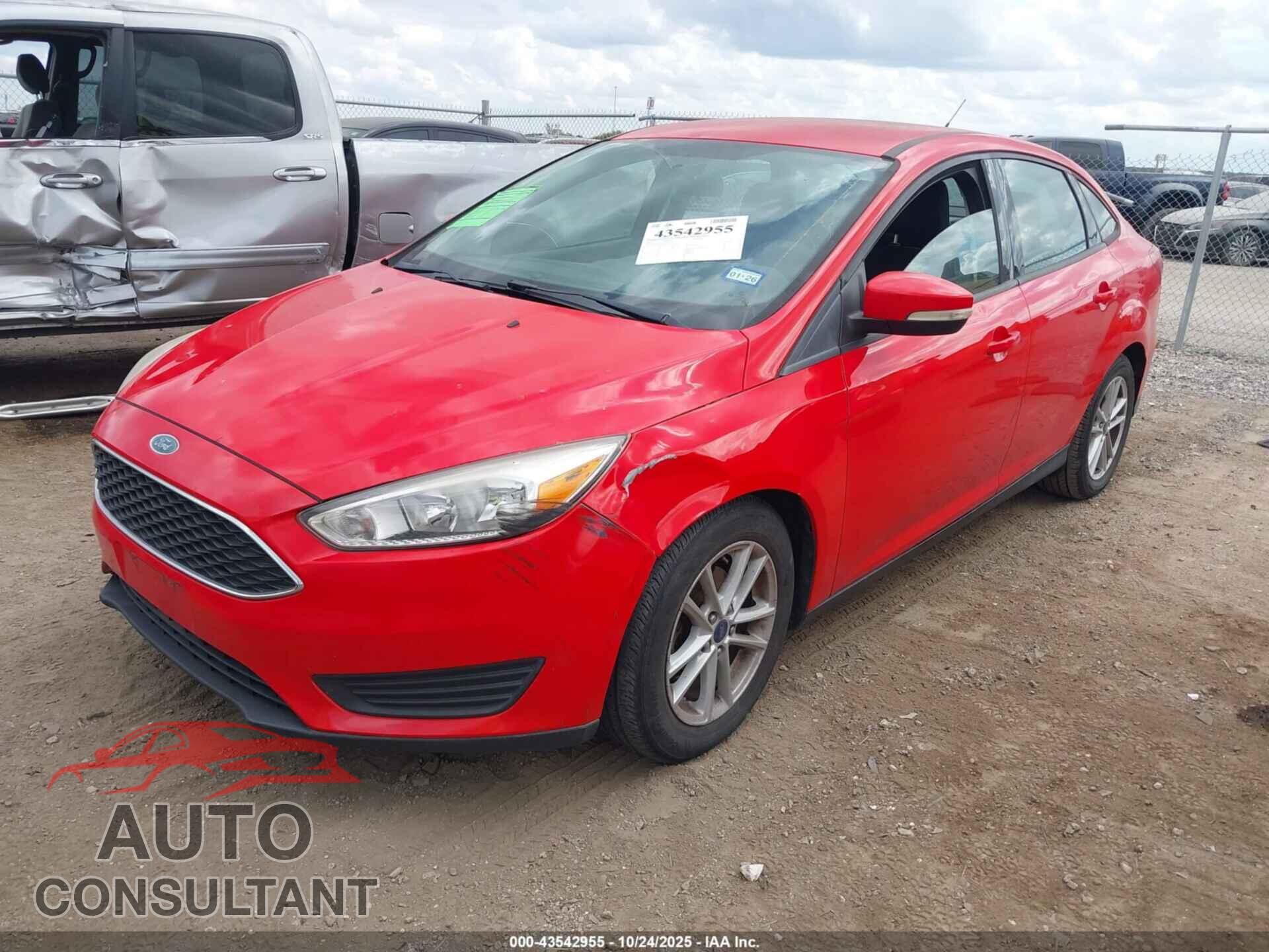 FORD FOCUS 2017 - 1FADP3F22HL347417
