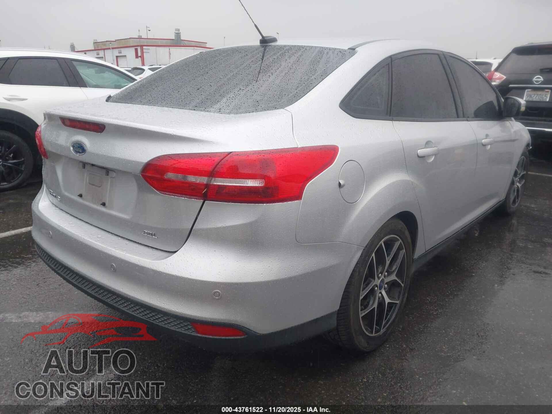 FORD FOCUS 2017 - 1FADP3H23HL303858