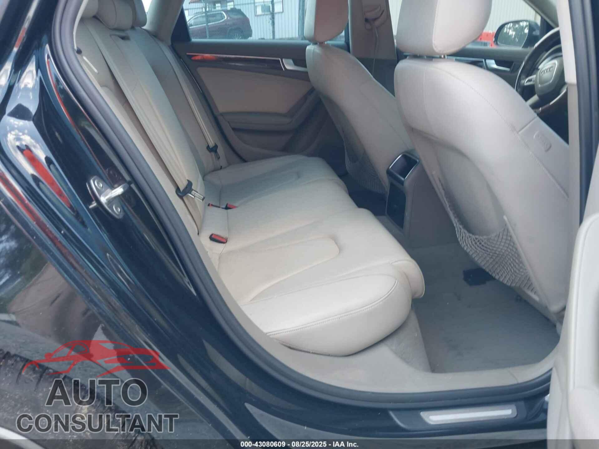 AUDI A4 2011 - WAUAFAFL0BN013618
