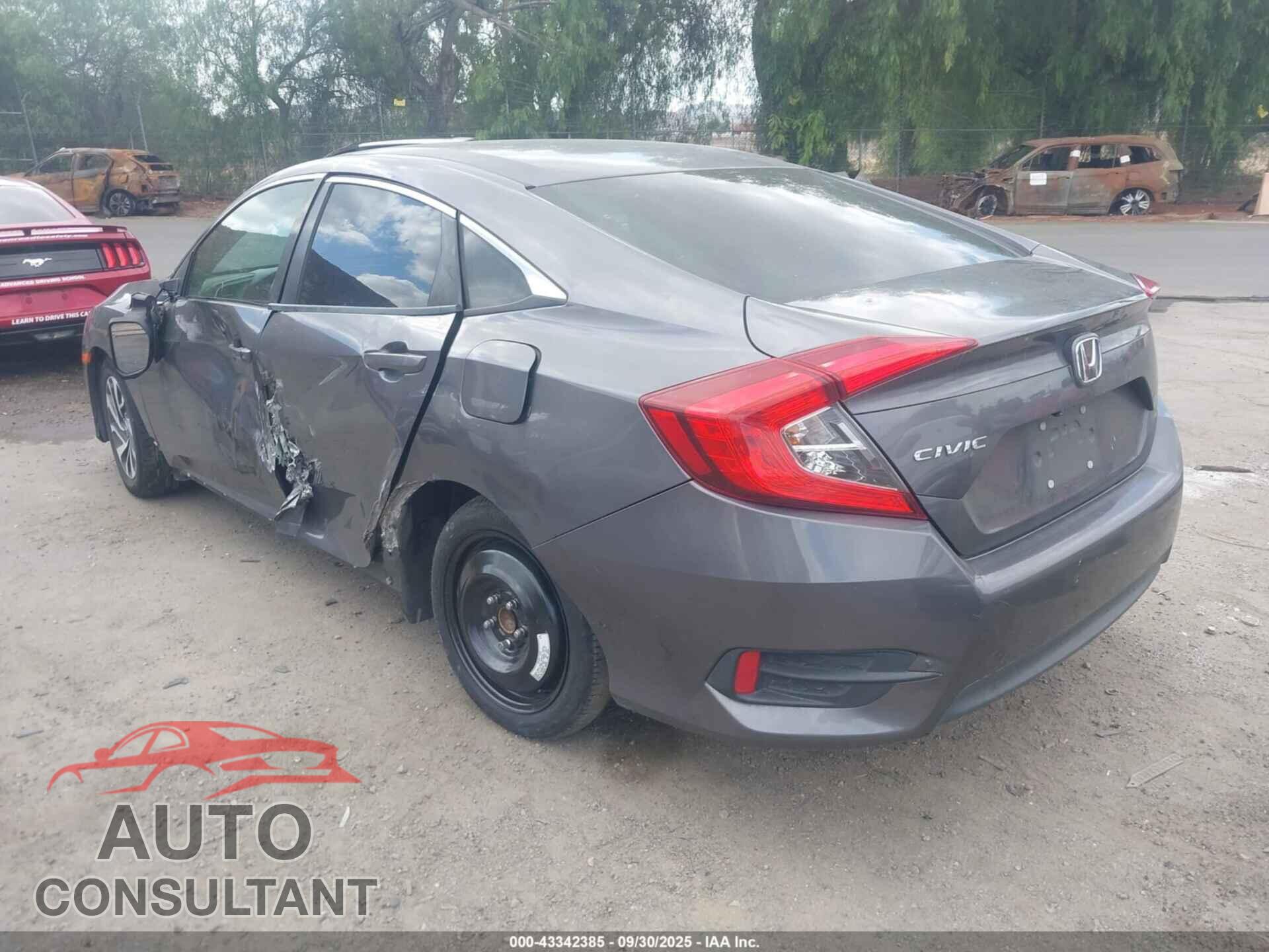 HONDA CIVIC 2016 - 2HGFC2F78GH537756