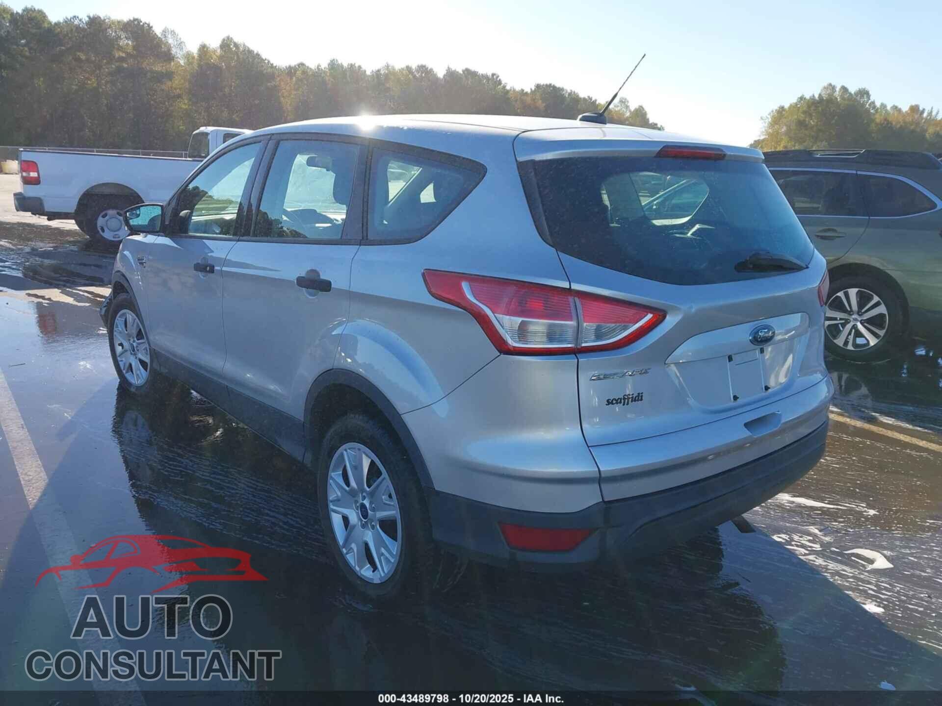 FORD ESCAPE 2013 - 1FMCU0F77DUB06767