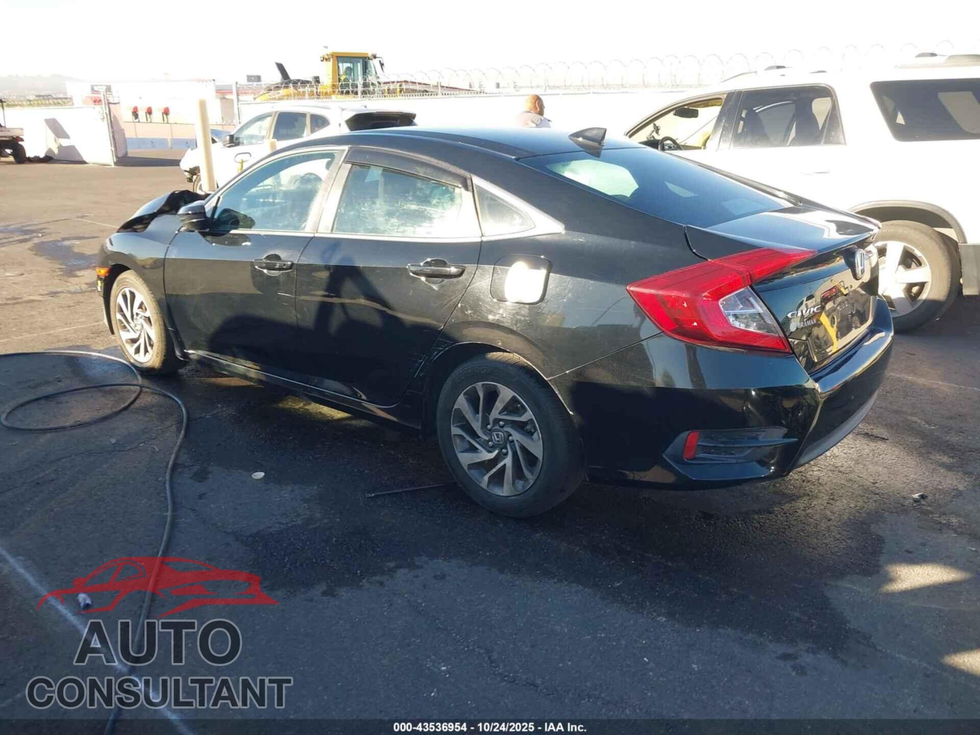 HONDA CIVIC 2017 - 19XFC2F77HE004700