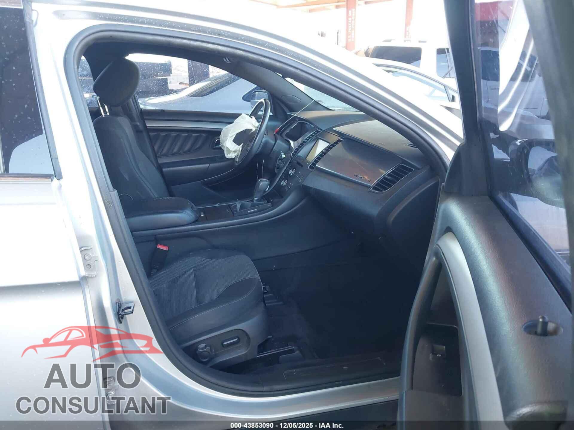 FORD TAURUS 2013 - 1FAHP2E88DG116526