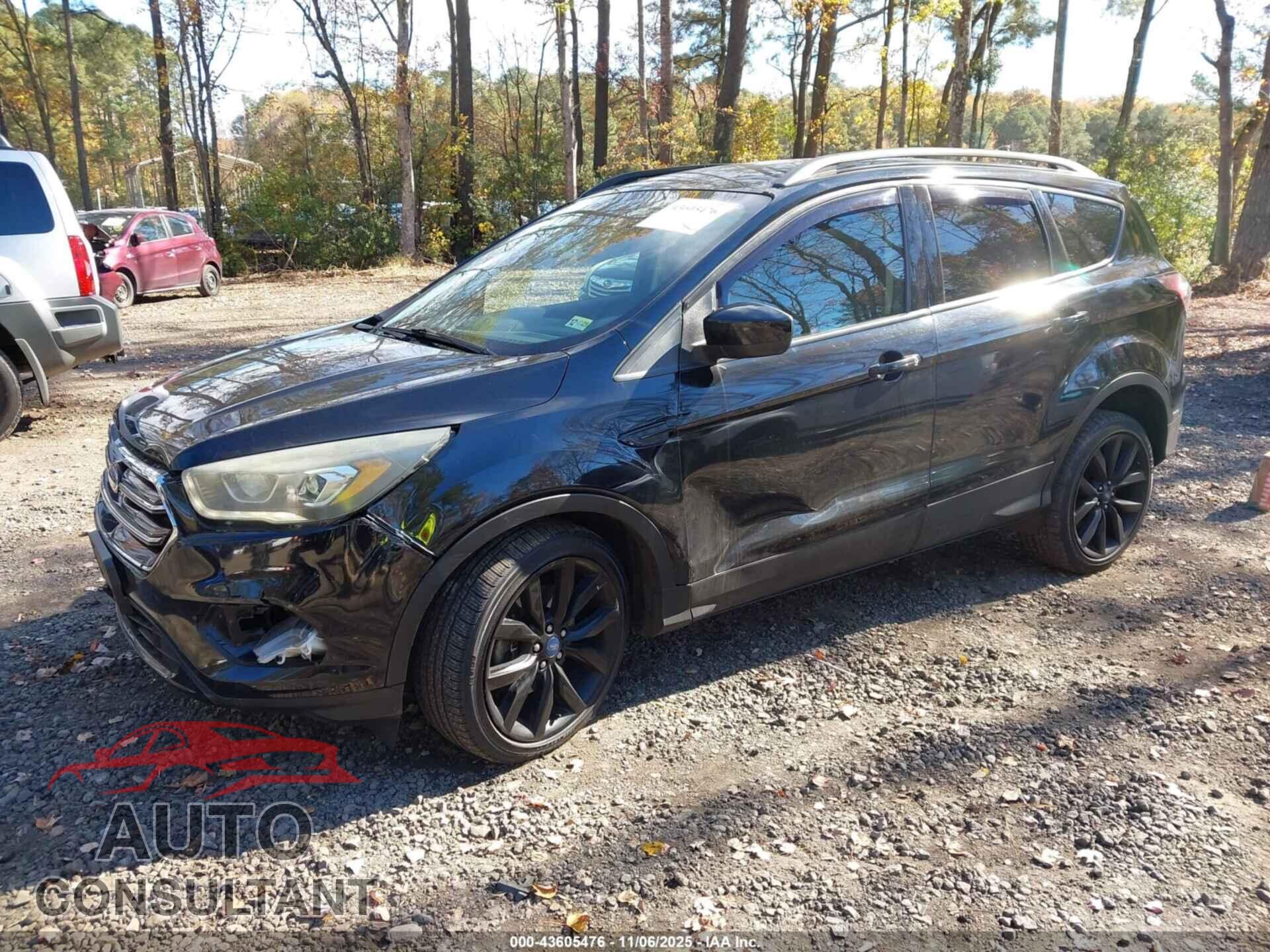 FORD ESCAPE 2017 - 1FMCU9GD7HUB84903