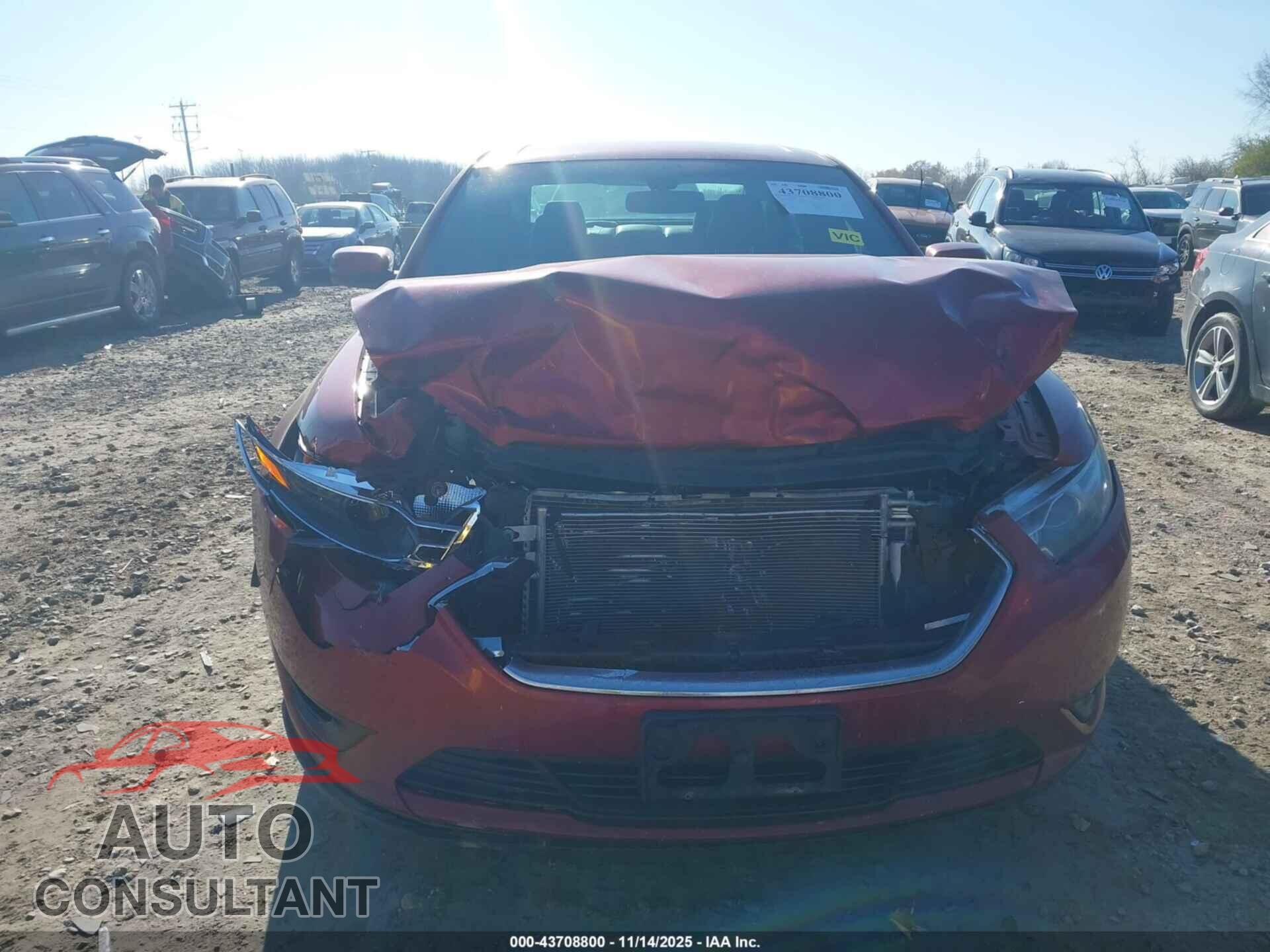 FORD TAURUS 2015 - 1FAHP2E82FG113754