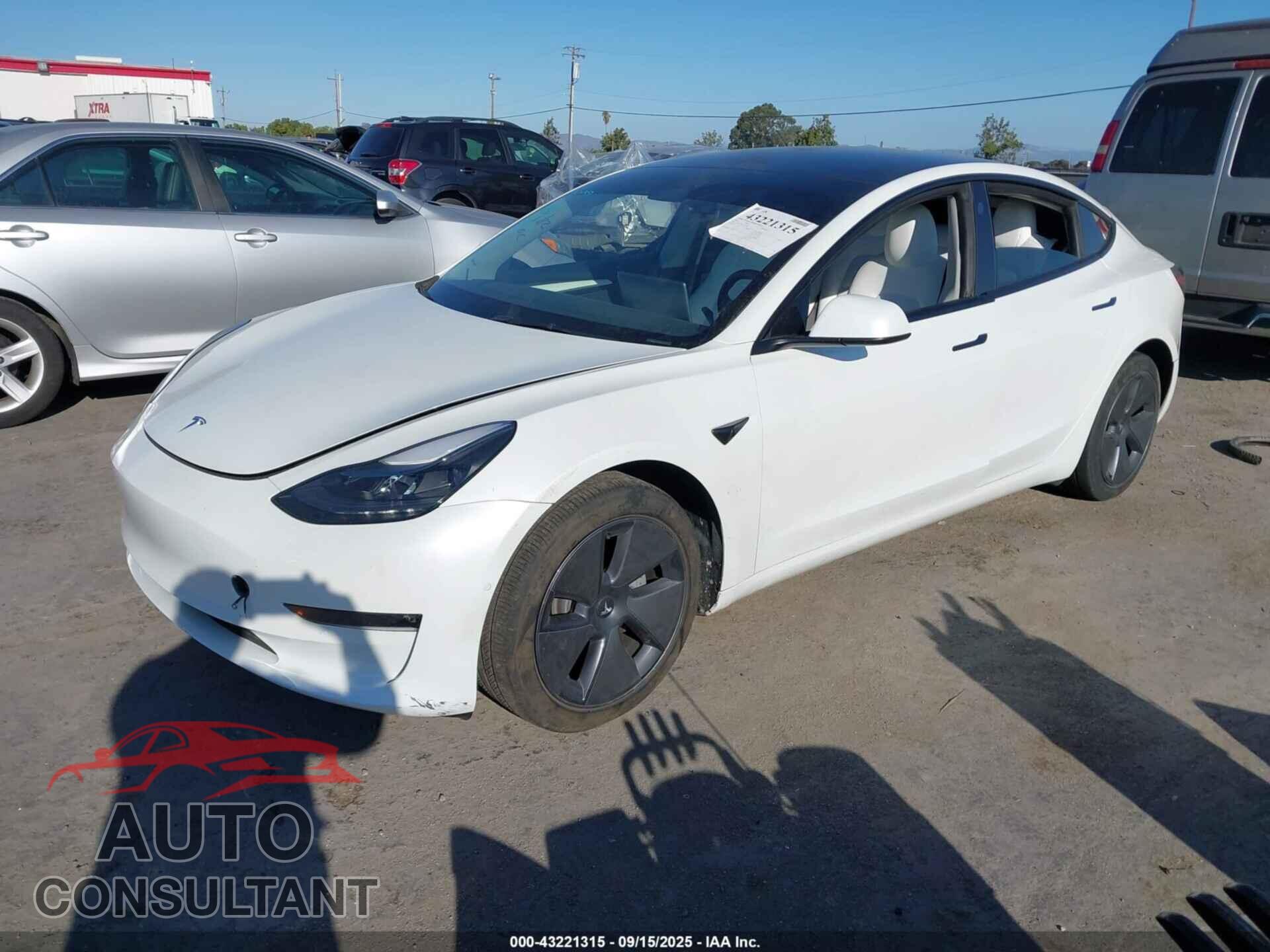 TESLA MODEL 3 2022 - 5YJ3E1EB9NF131743