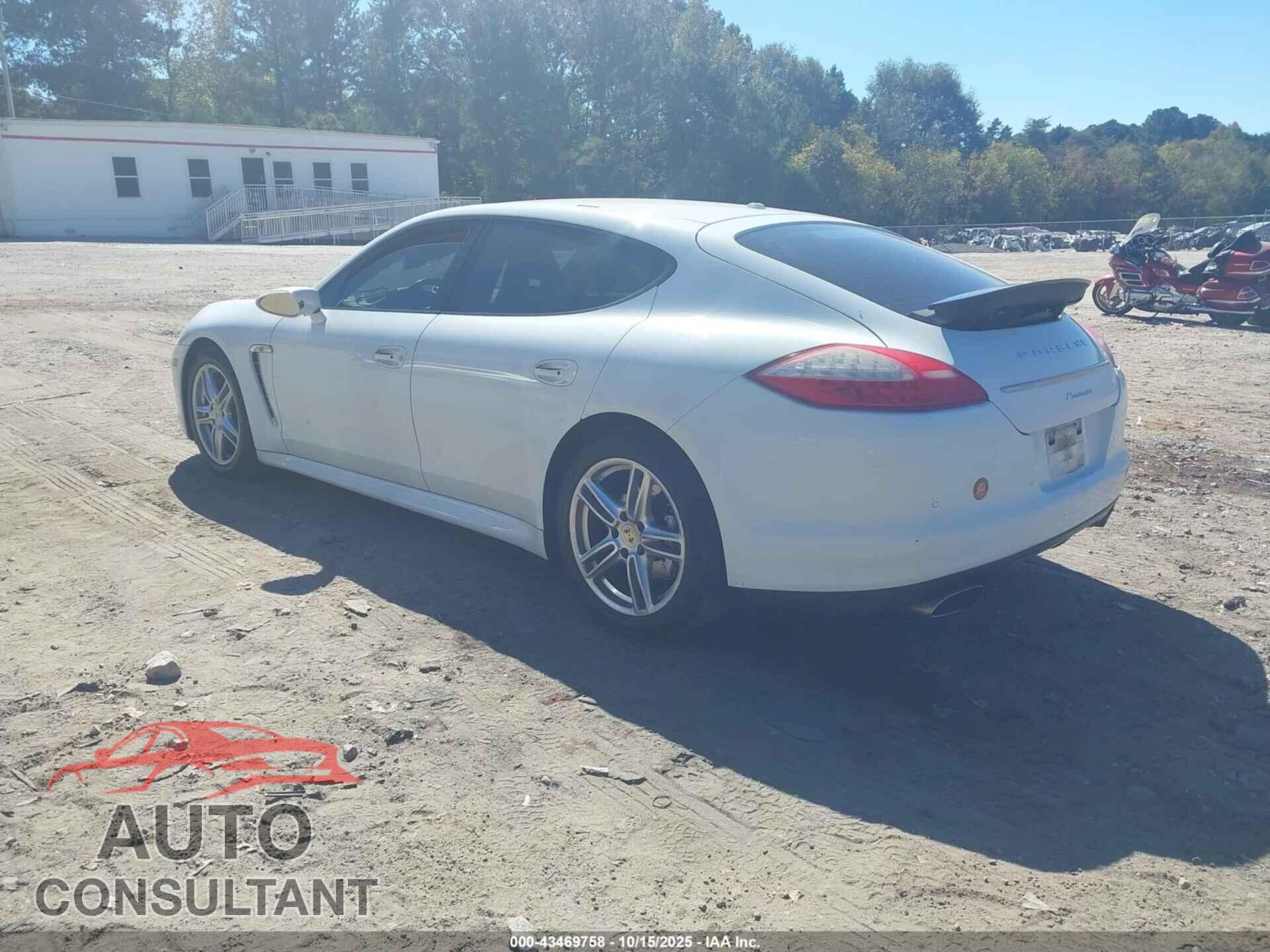 PORSCHE PANAMERA 2013 - WP0AA2A70DL014574