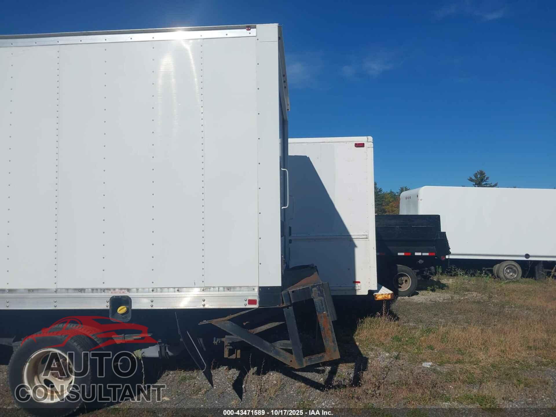 FORD E-350 CUTAWAY 2019 - 1FDWE3F69KDC10645