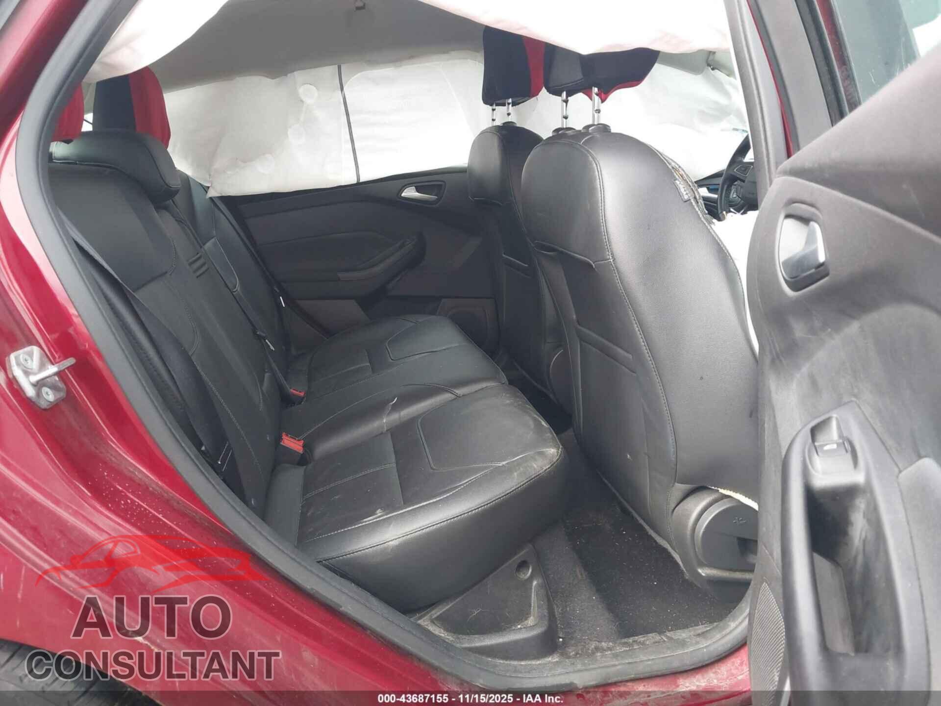FORD FOCUS 2016 - 1FADP3K20GL332886