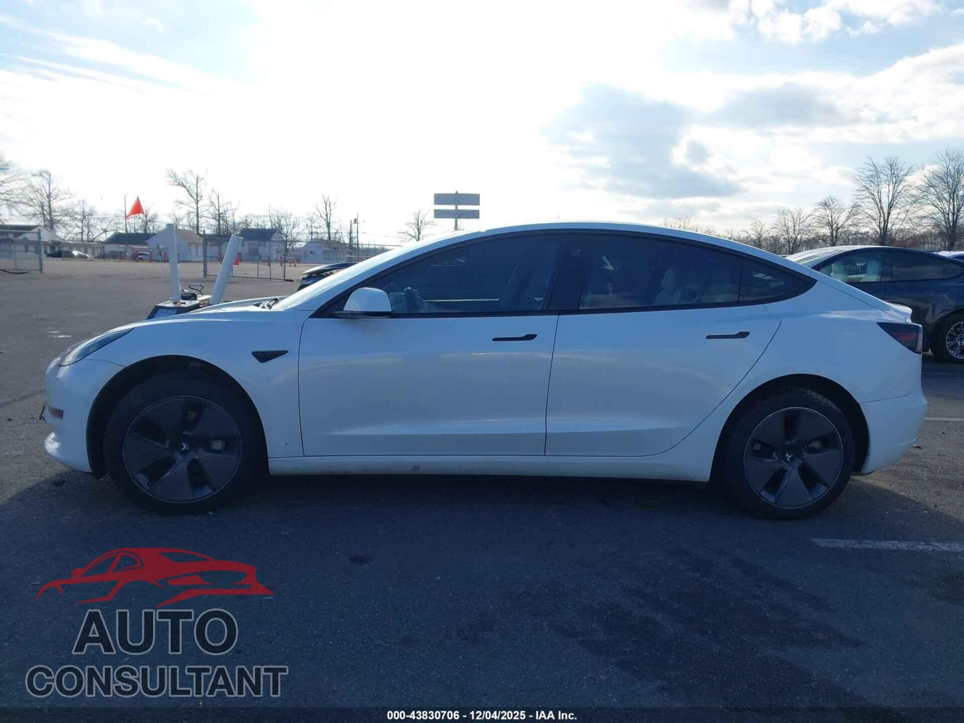 TESLA MODEL 3 2021 - 5YJ3E1EA6MF853760