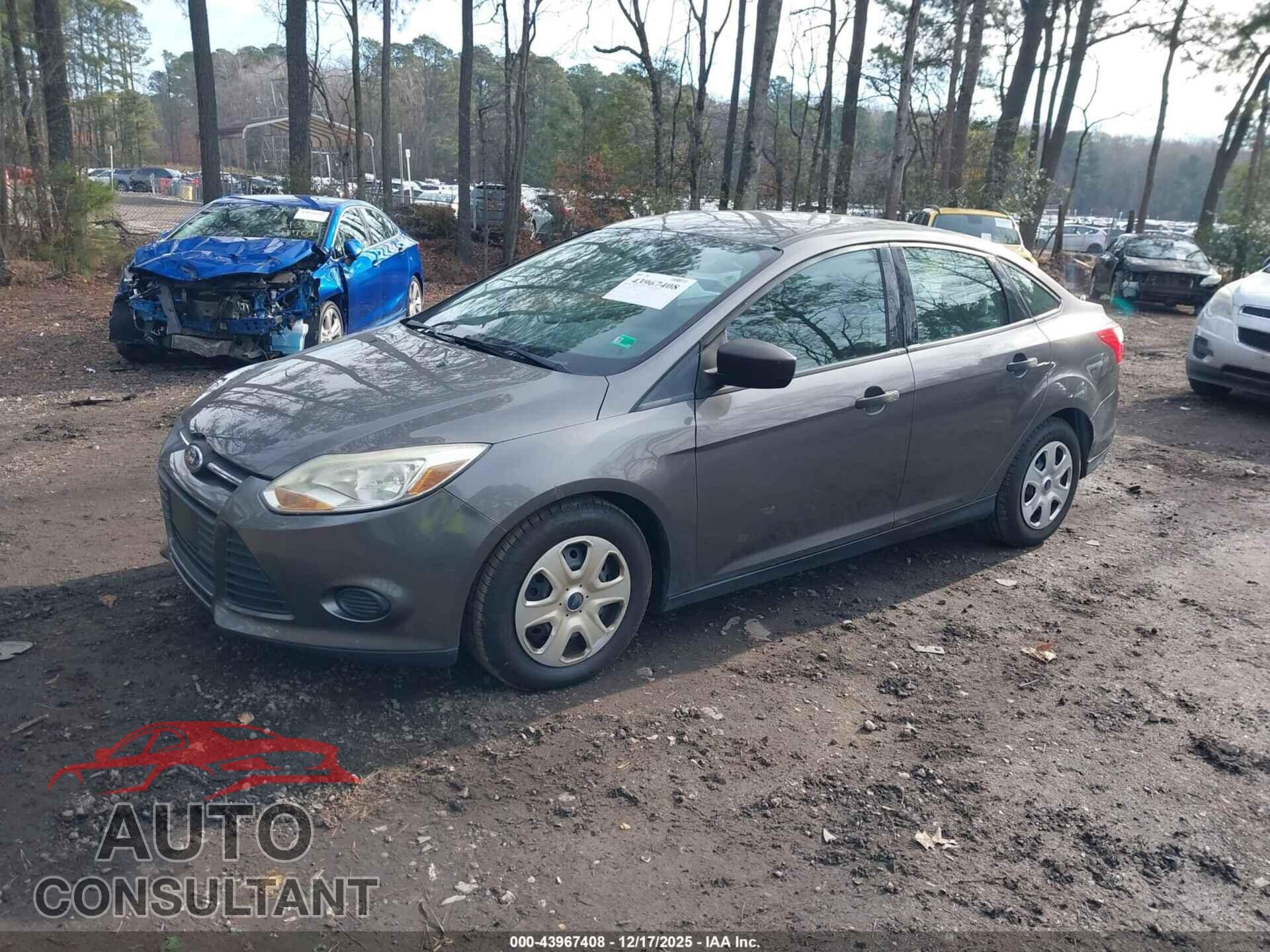FORD FOCUS 2013 - 1FADP3E25DL331742