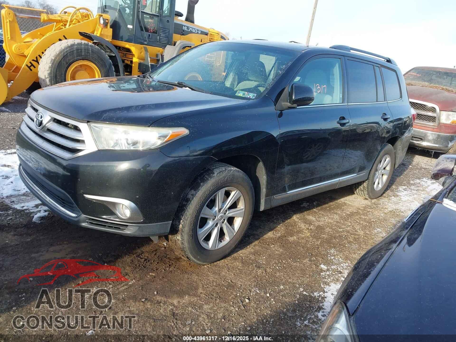 TOYOTA HIGHLANDER 2012 - 5TDBK3EH6CS153941