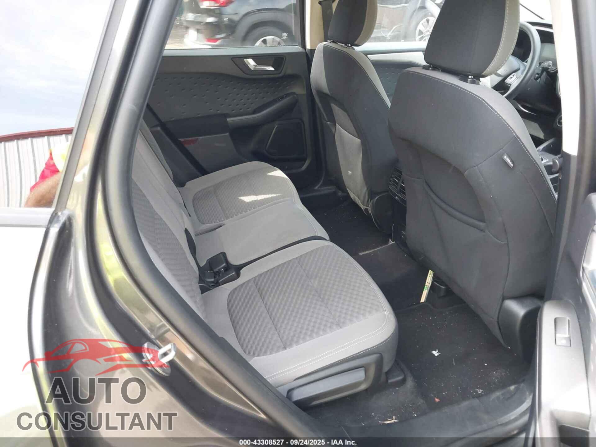 FORD ESCAPE 2020 - 1FMCU0G65LUA94915
