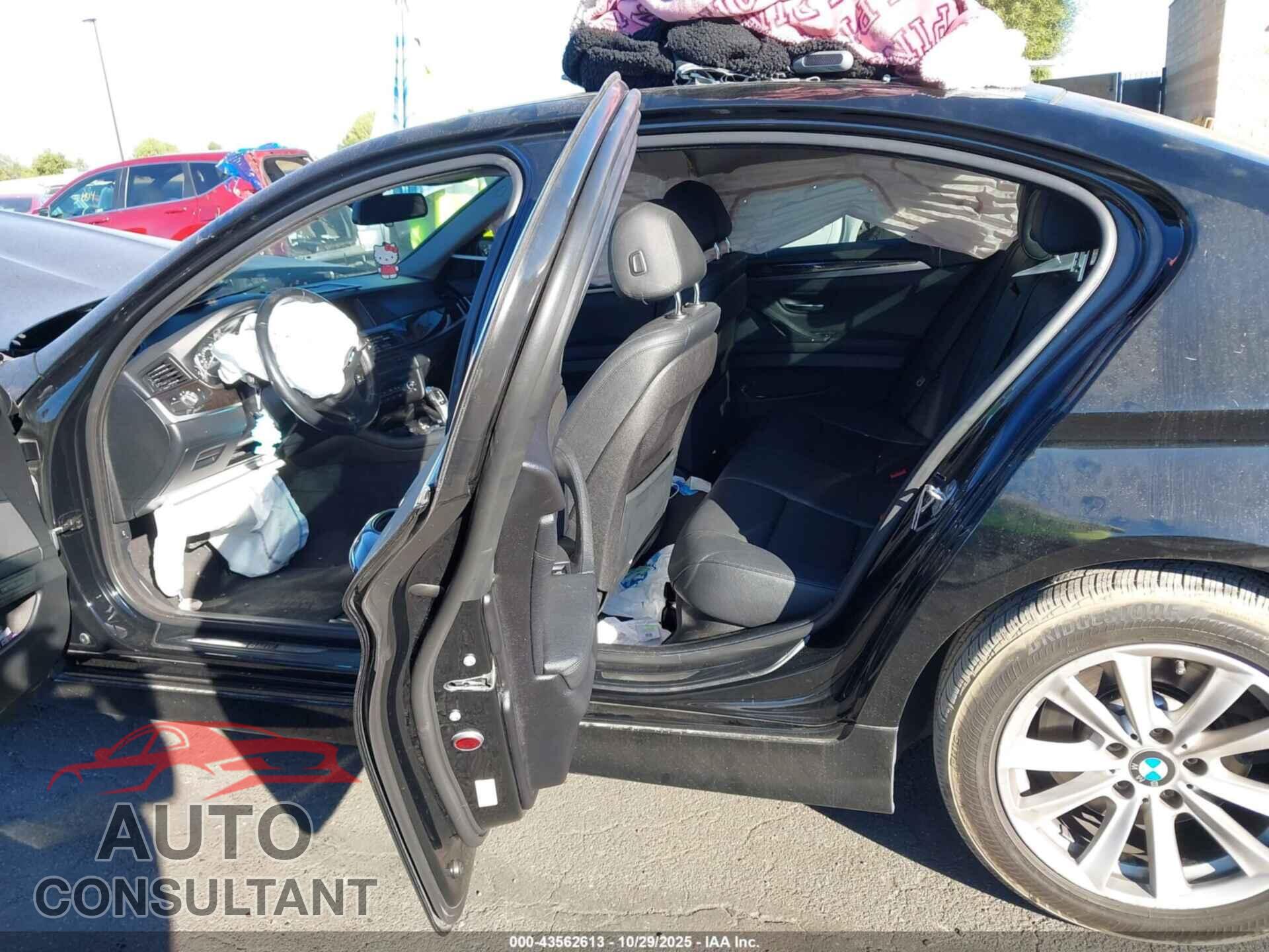 BMW 528I 2015 - WBA5A5C59FD523751