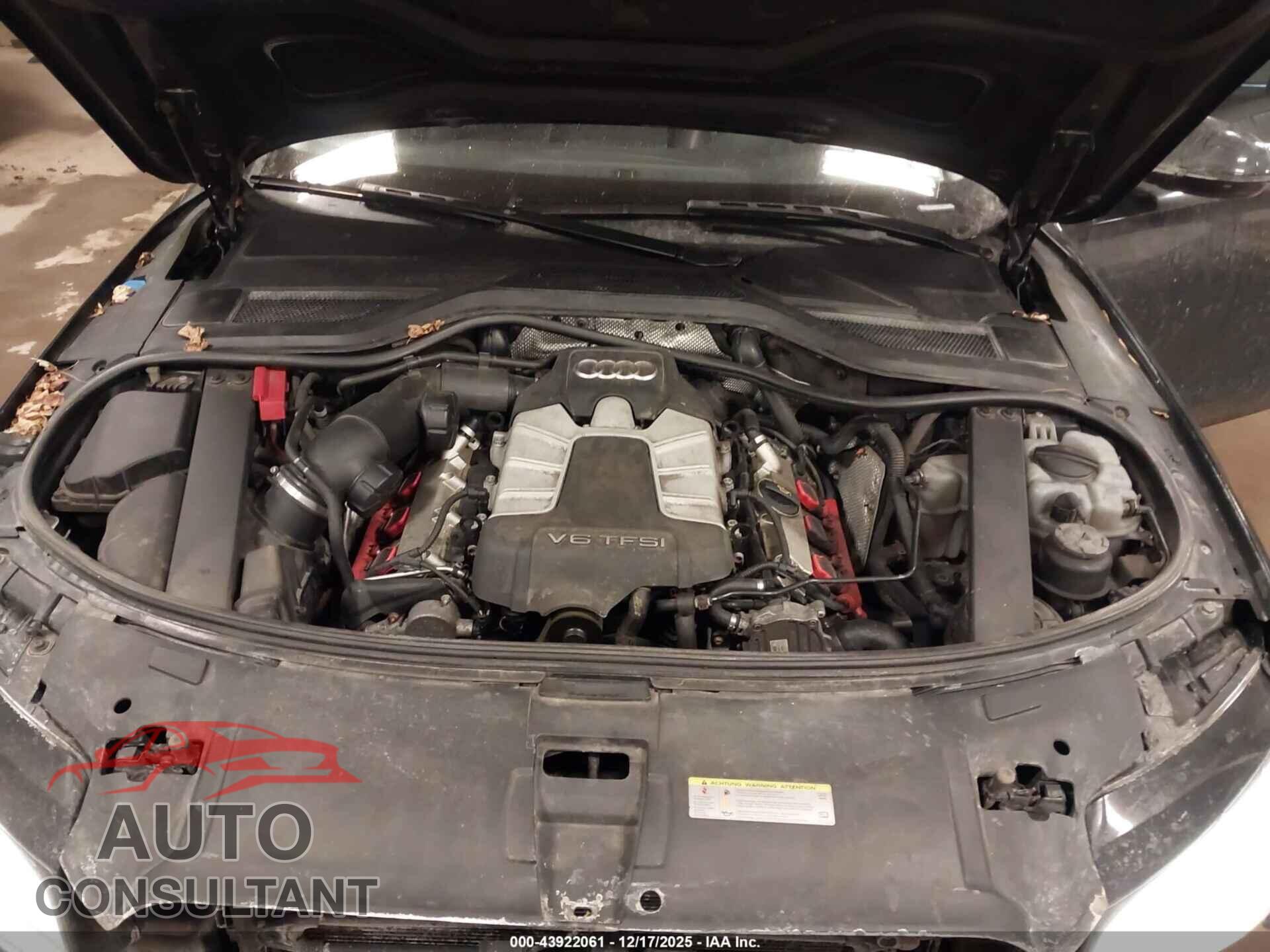 AUDI A8 L 2013 - WAURGAFD3DN000731
