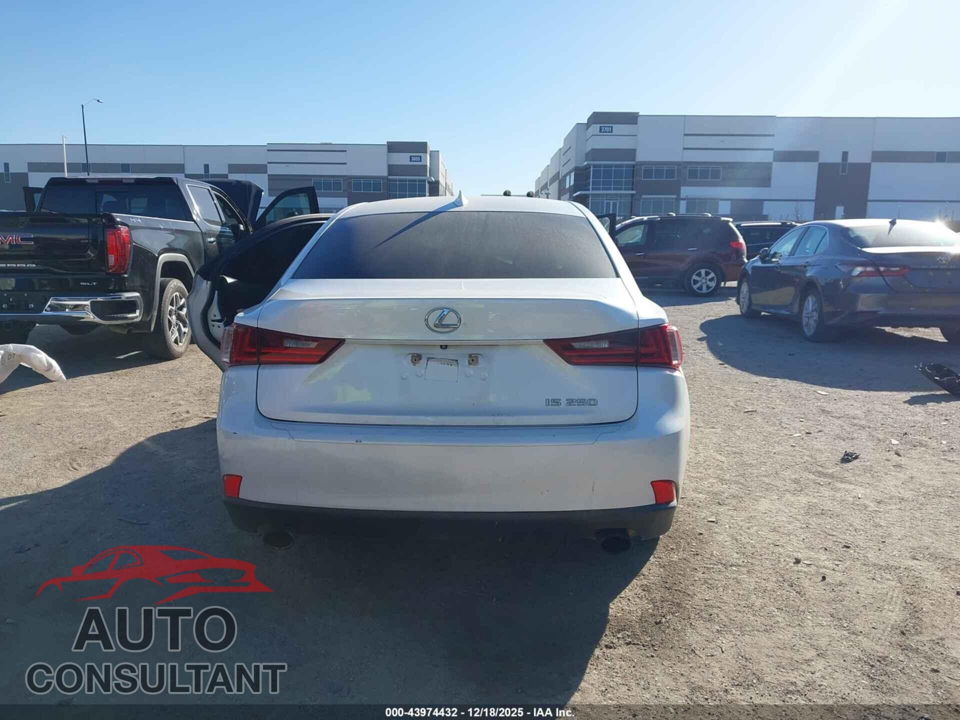 LEXUS IS 250 2015 - JTHBF1D29F5067425