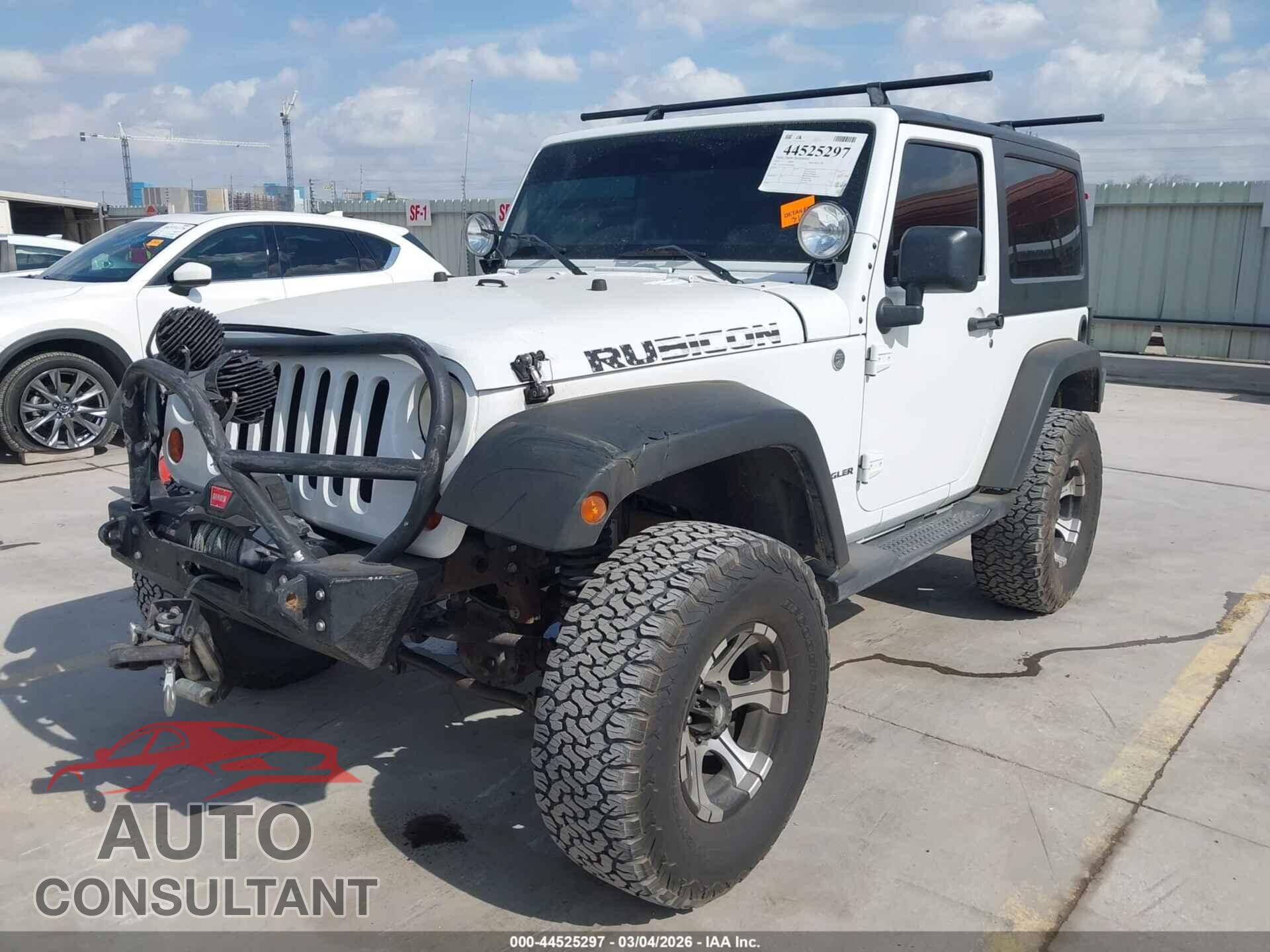 JEEP WRANGLER 2011 - 1J4AA2D10BL556093