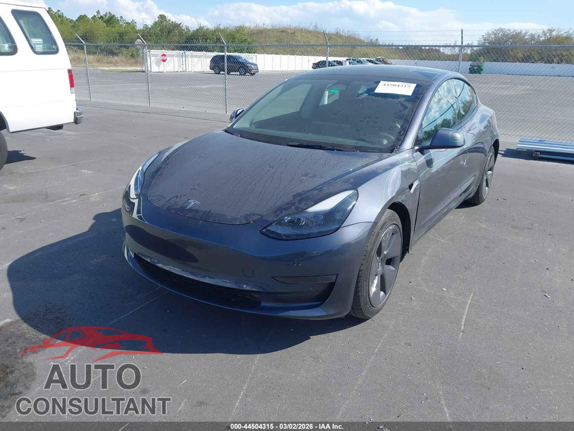 TESLA MODEL 3 2023 - 5YJ3E1EA1PF686406