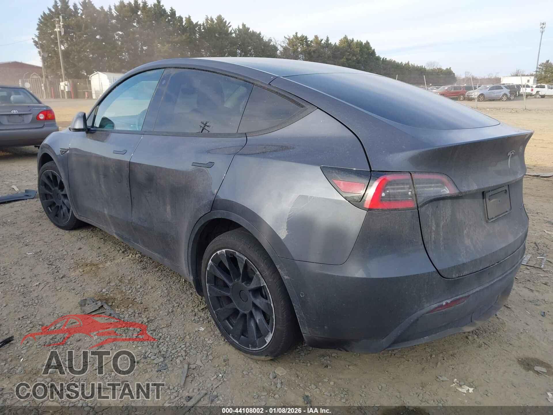 TESLA MODEL Y 2020 - 5YJYGDEE8LF048877