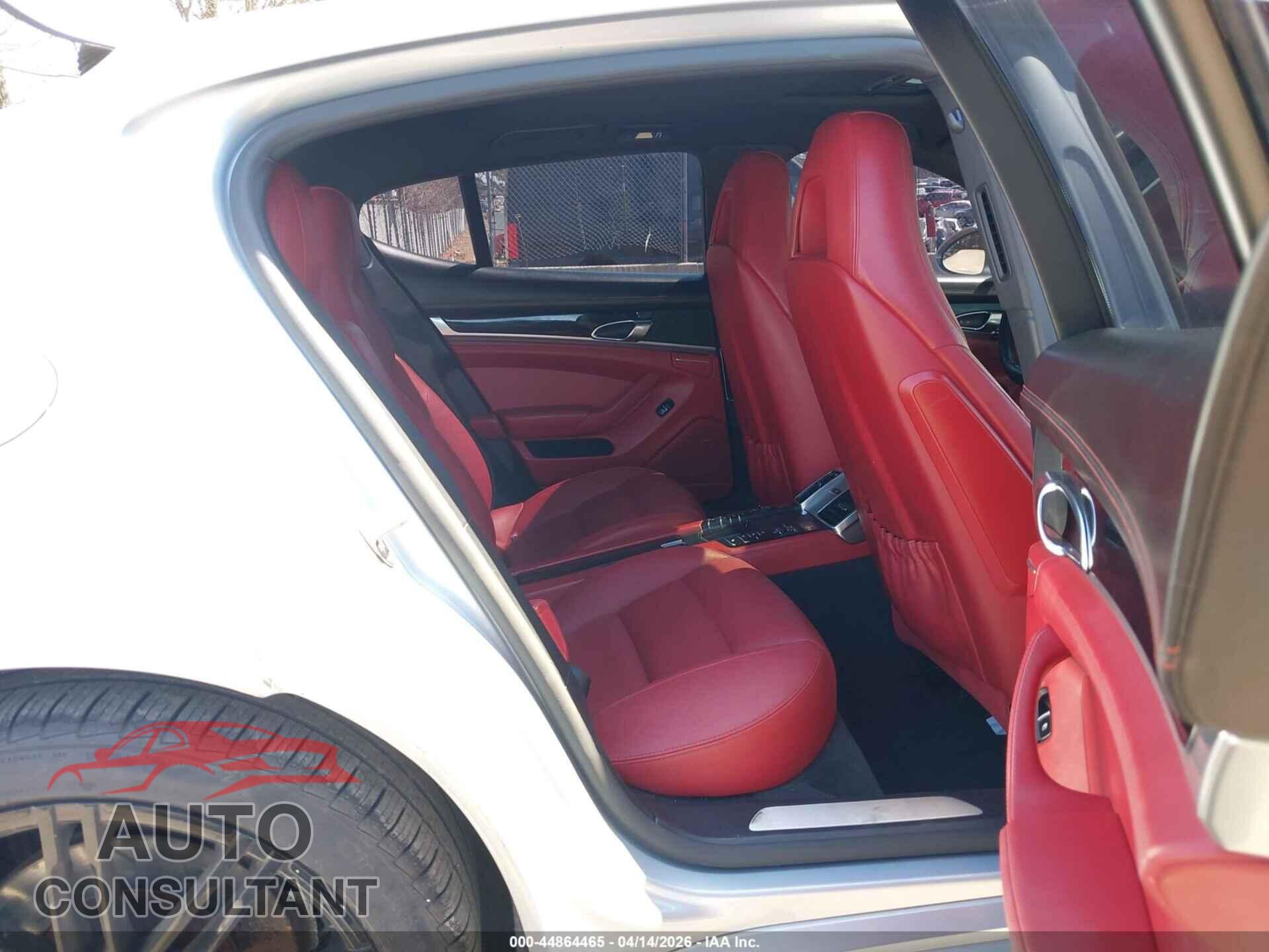 PORSCHE PANAMERA 2016 - WP0AA2A72GL008019