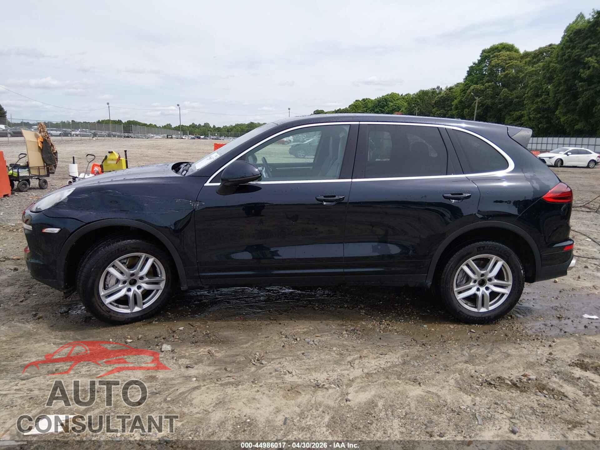 PORSCHE CAYENNE 2017 - WP1AA2A28HKA85956