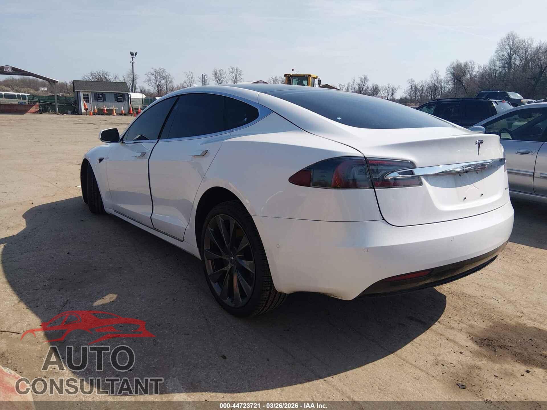 TESLA MODEL S 2020 - 5YJSA1E28LF413246