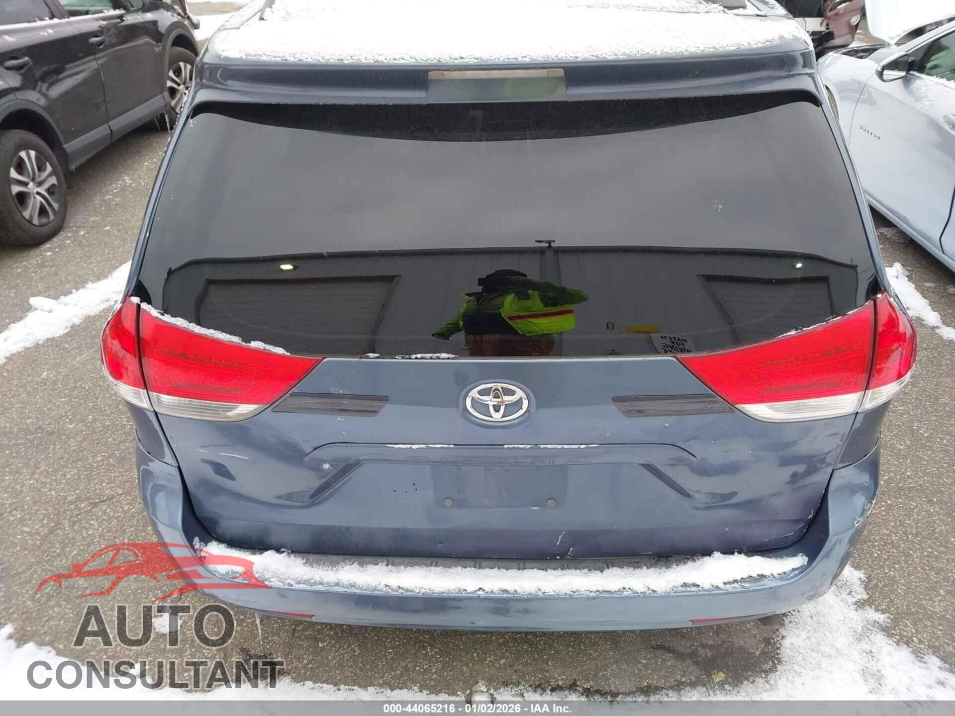 TOYOTA SIENNA 2013 - 5TDKK3DC8DS360564