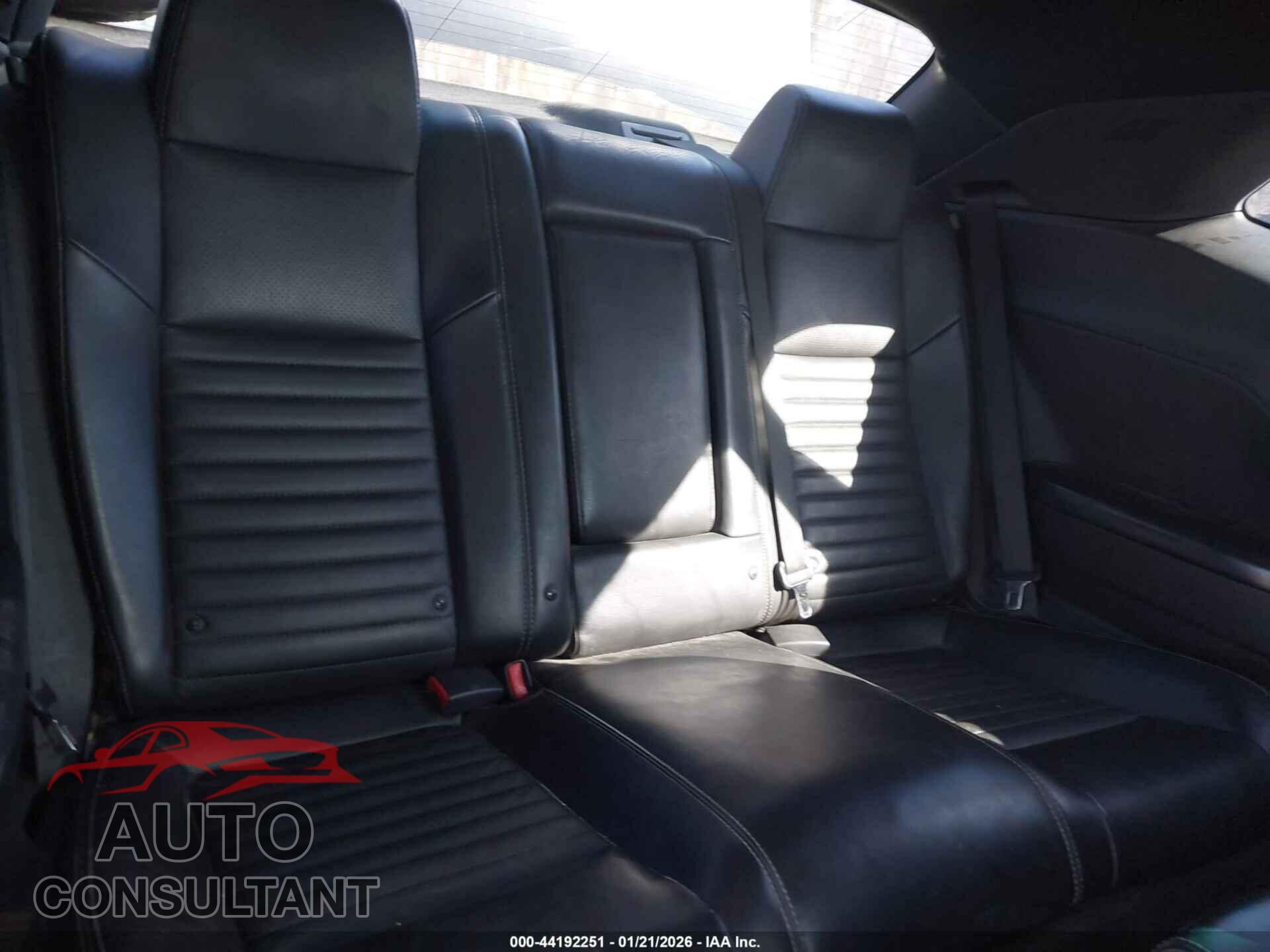 DODGE CHALLENGER 2011 - 2B3CJ5DT7BH604107