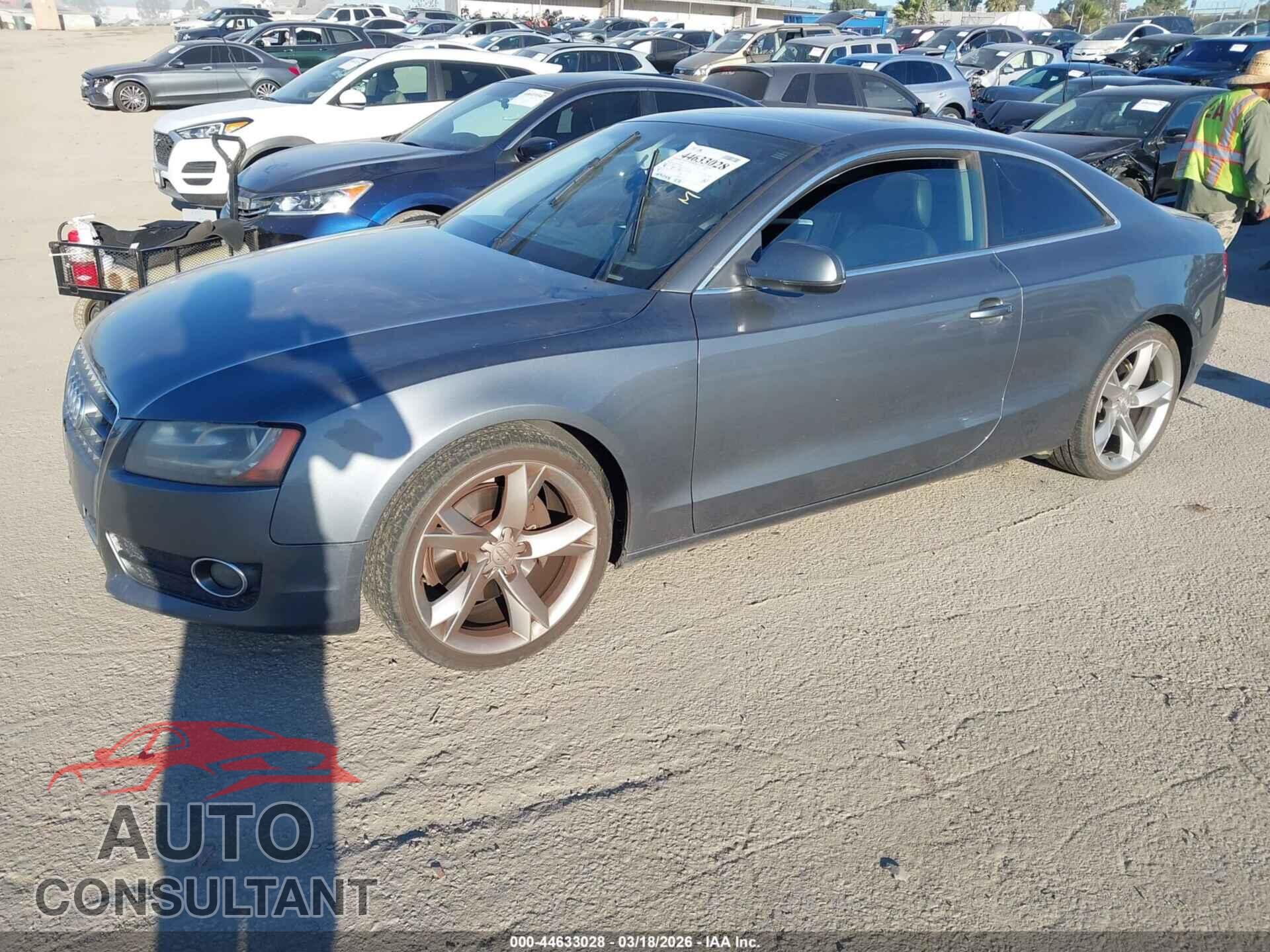 AUDI A5 2012 - WAULFAFR0CA005105