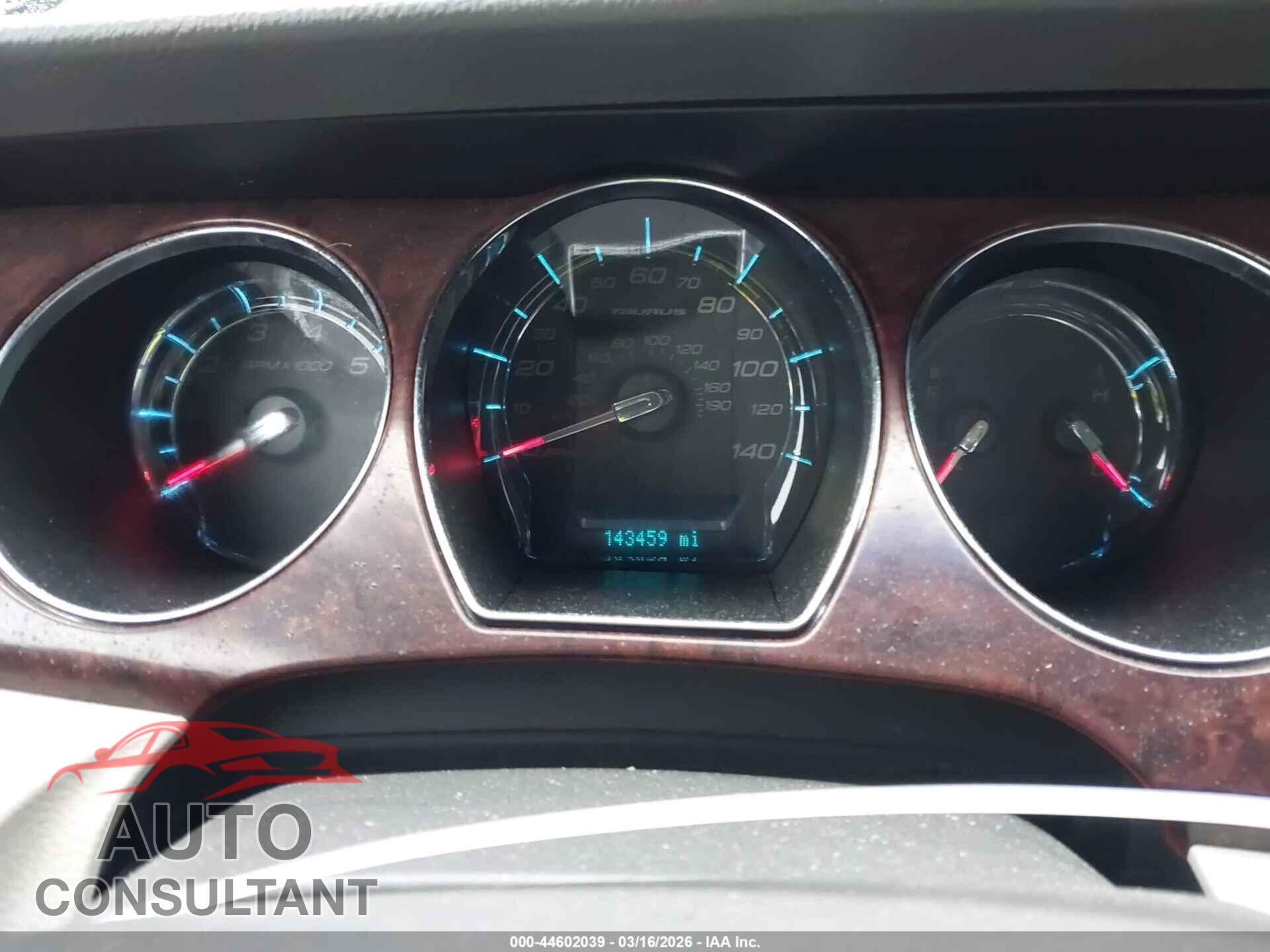 FORD TAURUS 2011 - 1FAHP2EW0BG113485