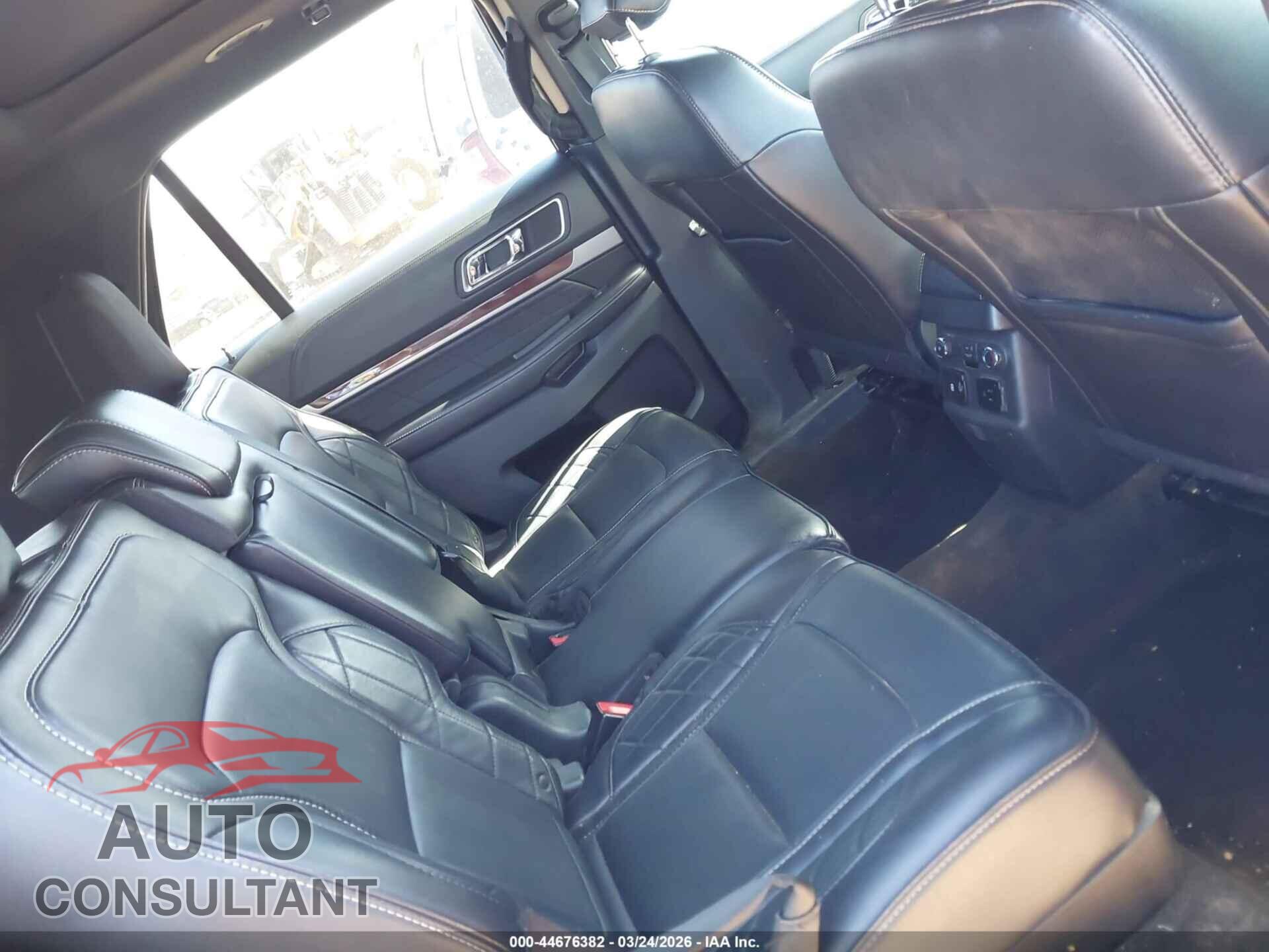 FORD EXPLORER 2018 - 1FM5K8HT4JGB89365