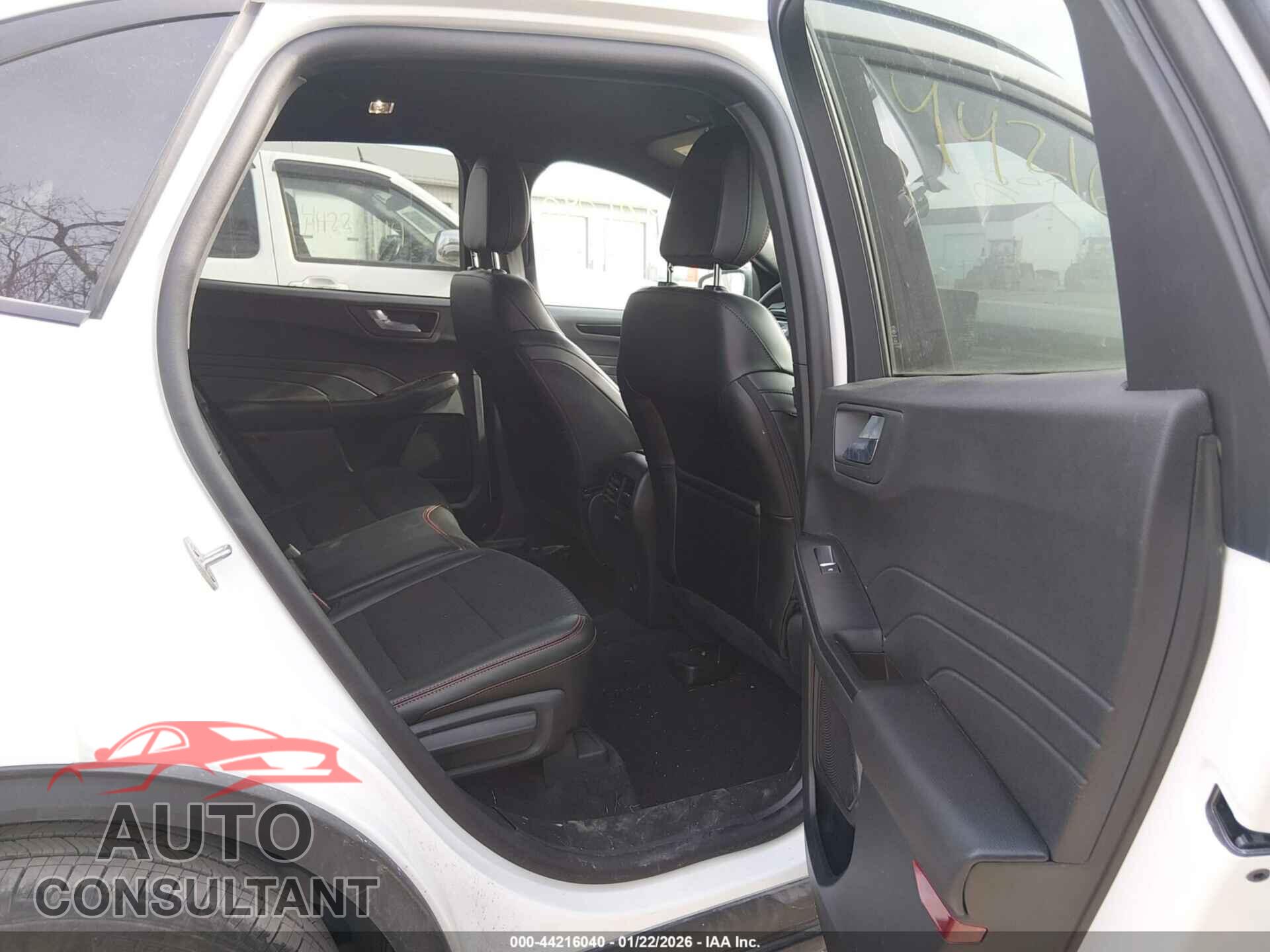 FORD ESCAPE 2025 - 1FMCU0MZ8SUB23952