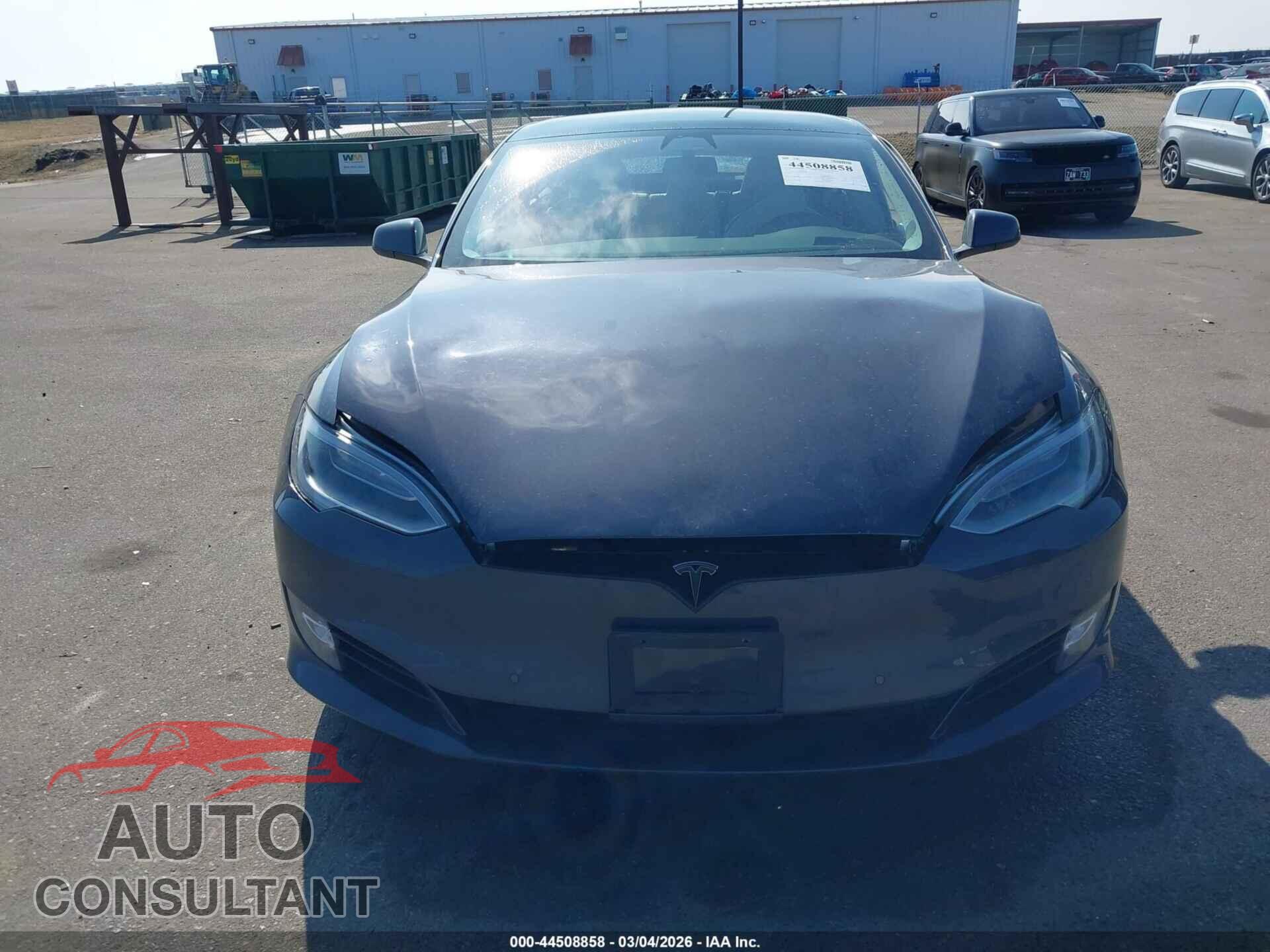 TESLA MODEL S 2018 - 5YJSA1E2XJF274024