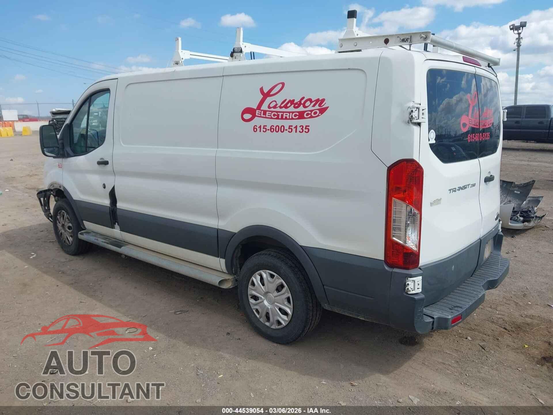 FORD TRANSIT-250 2015 - 1FTNR1ZM5FKB19909