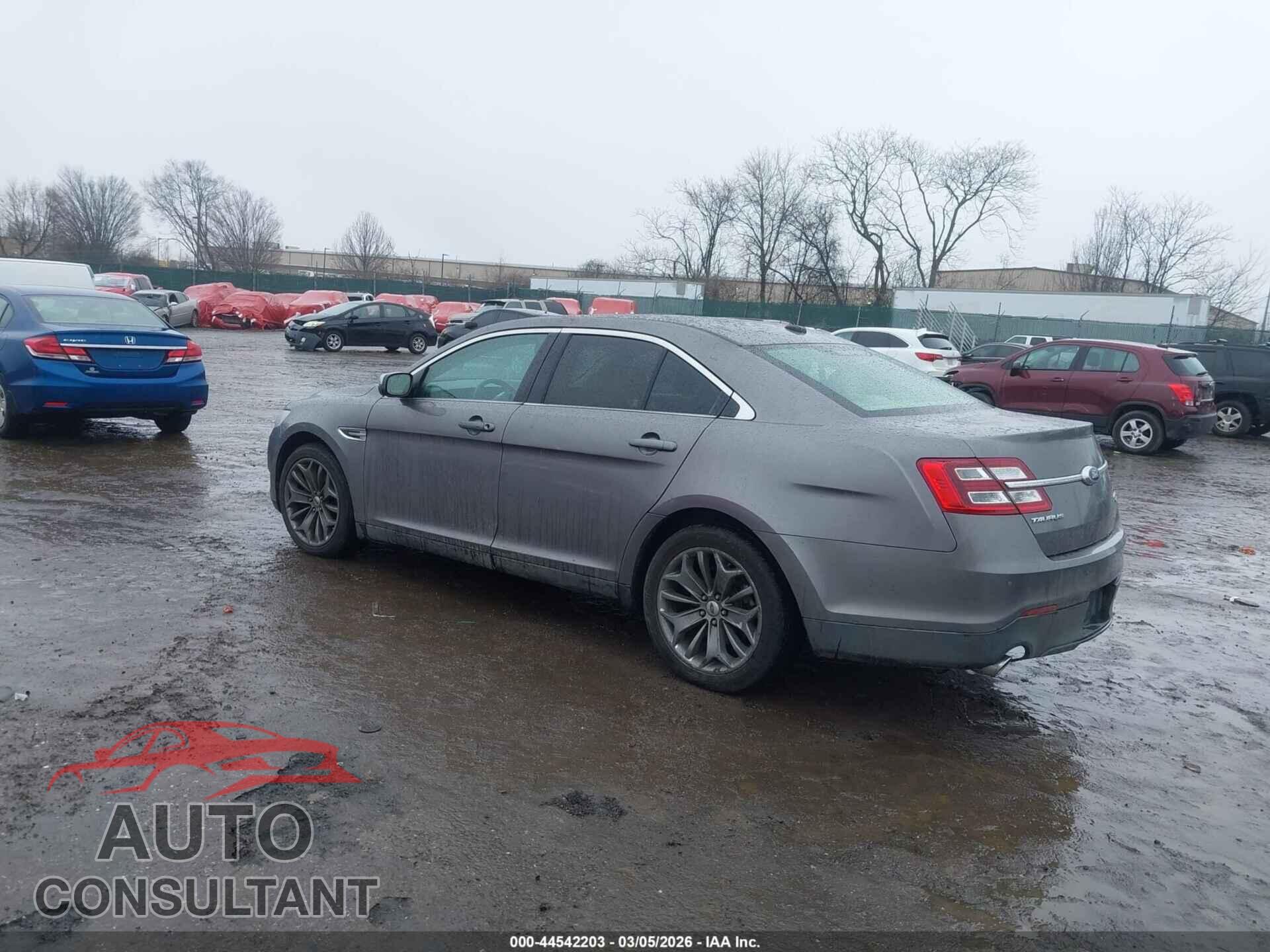 FORD TAURUS 2013 - 1FAHP2F89DG200272