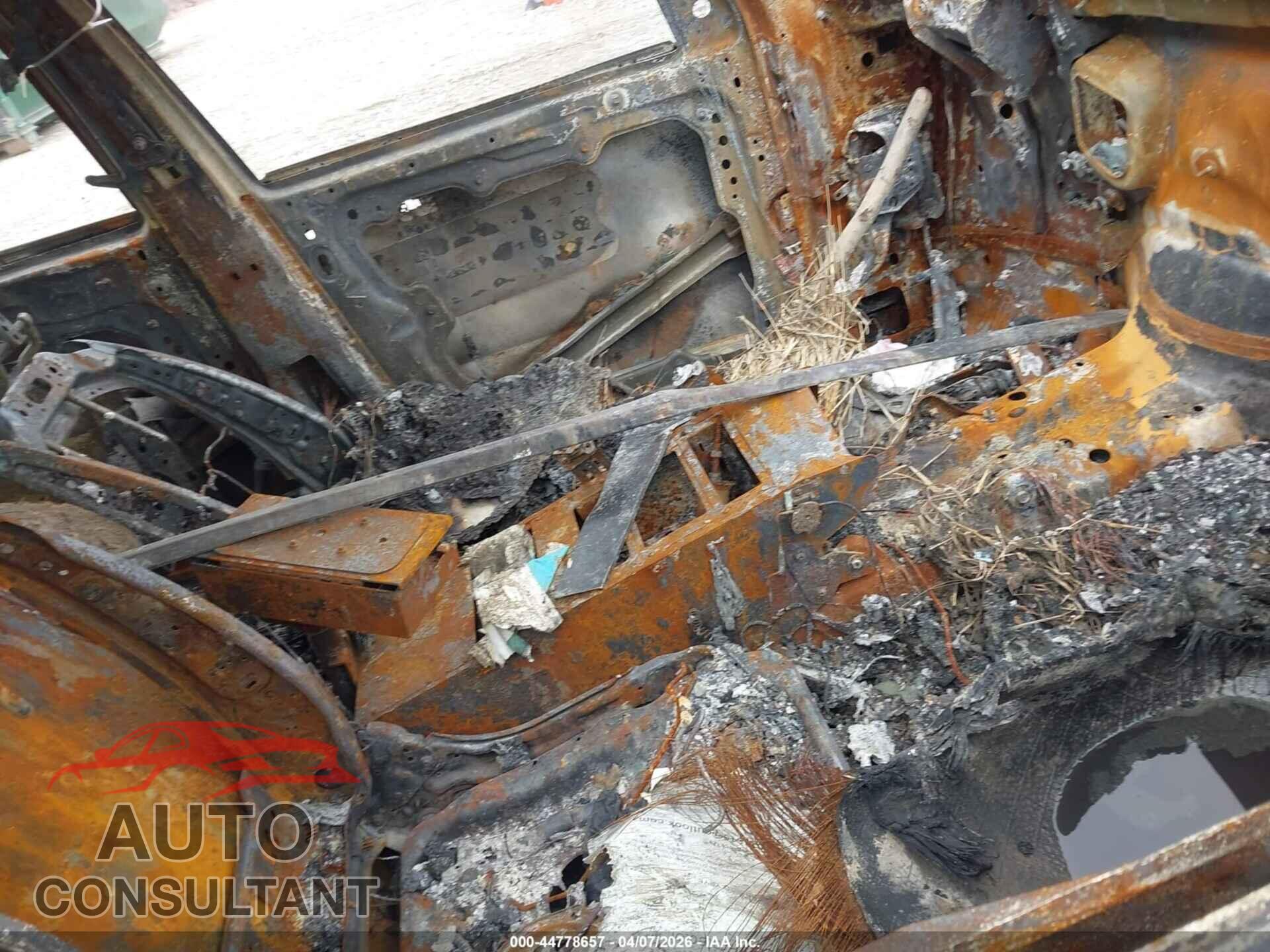 DODGE DURANGO 2023 - 1C4SDJFT8PC558434