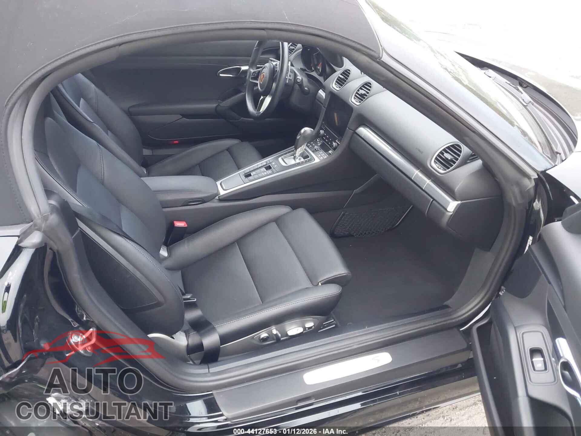 PORSCHE 718 BOXSTER 2017 - WP0CB2A88HS240789