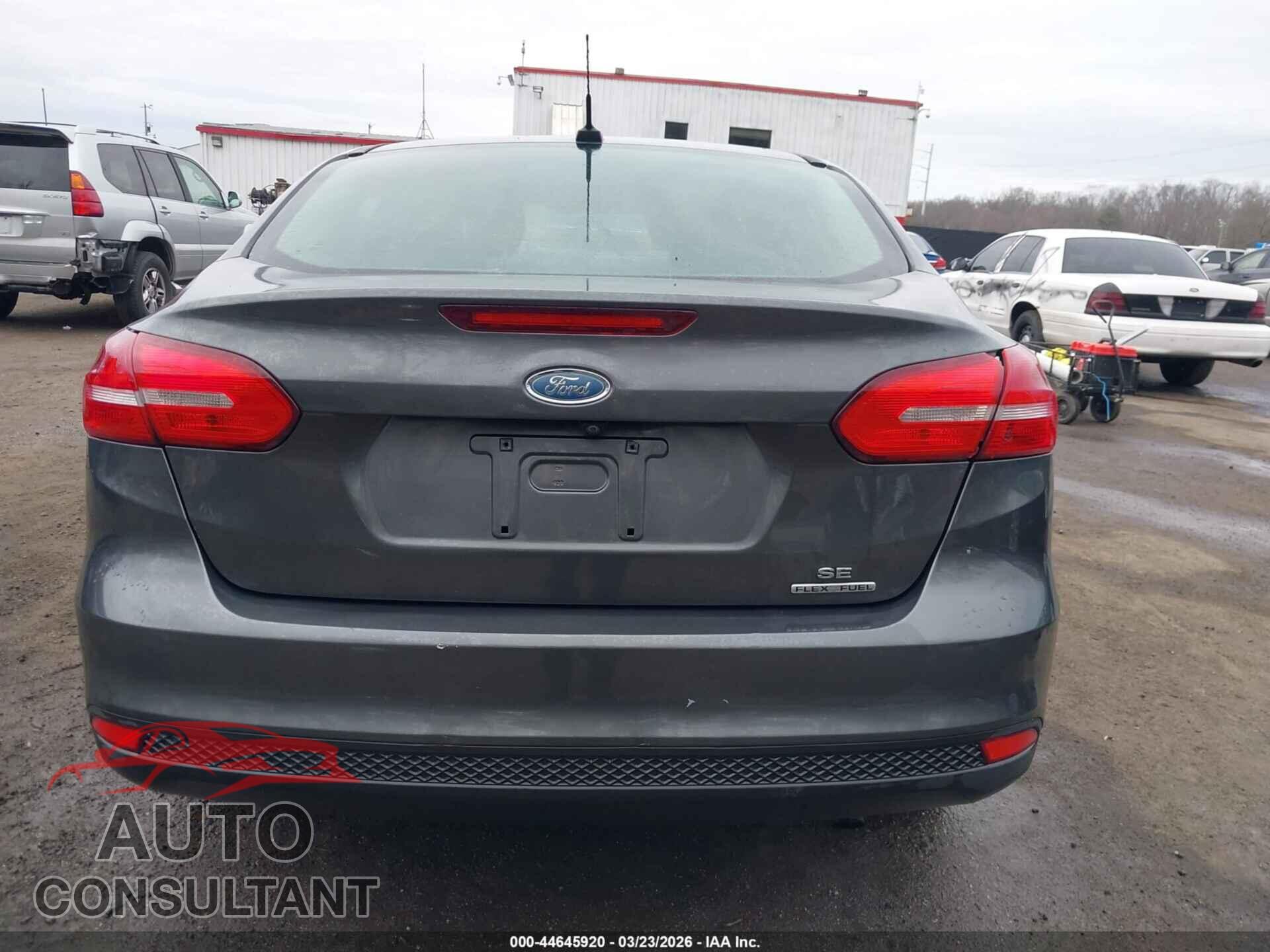 FORD FOCUS 2016 - 1FADP3F21GL373845