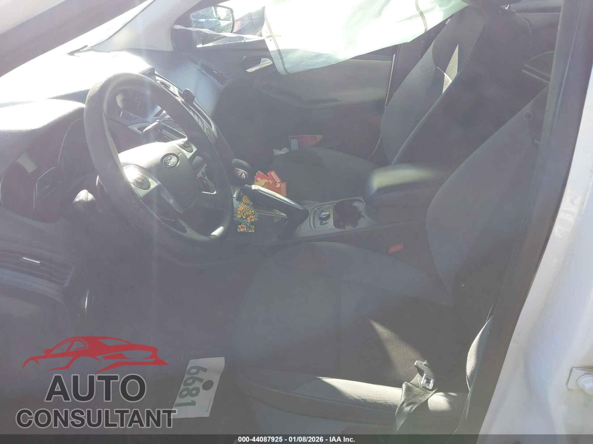 FORD FOCUS 2013 - 1FADP3F29DL179947