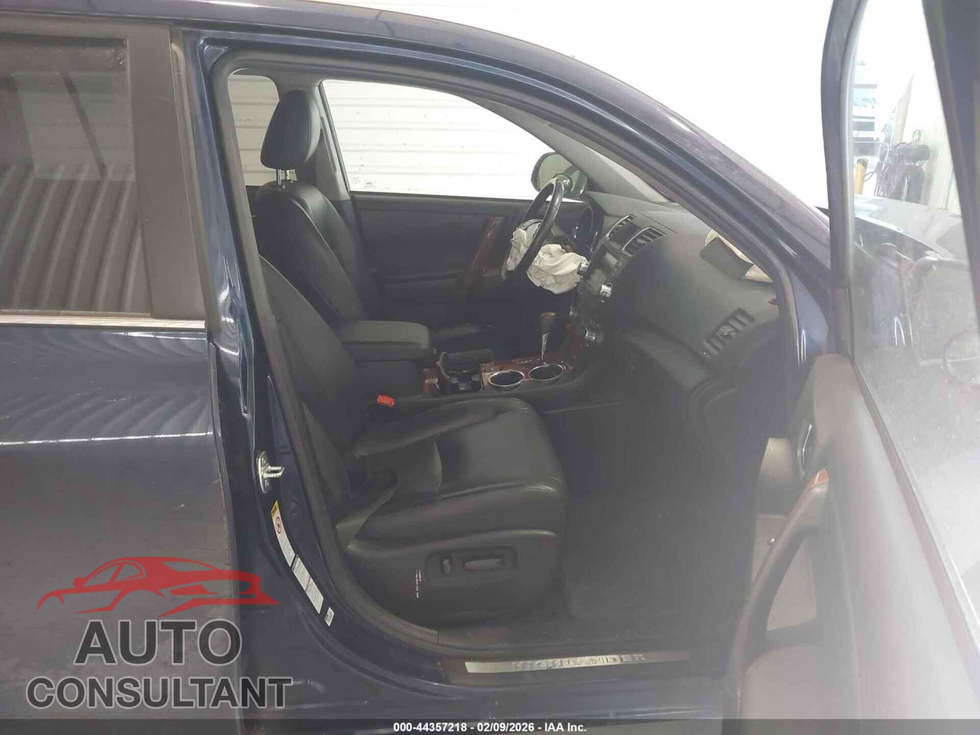 TOYOTA HIGHLANDER 2012 - 5TDDK3EH8CS118357