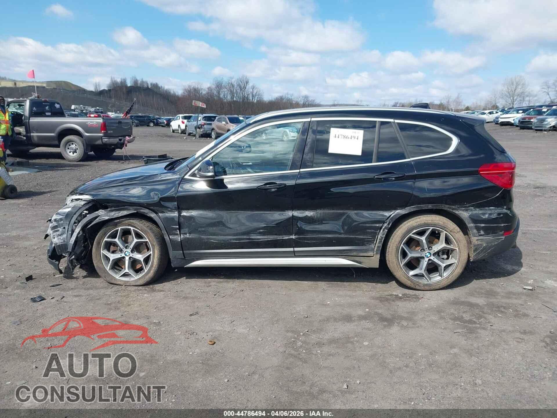 BMW X1 2017 - WBXHT3C30H5F73664