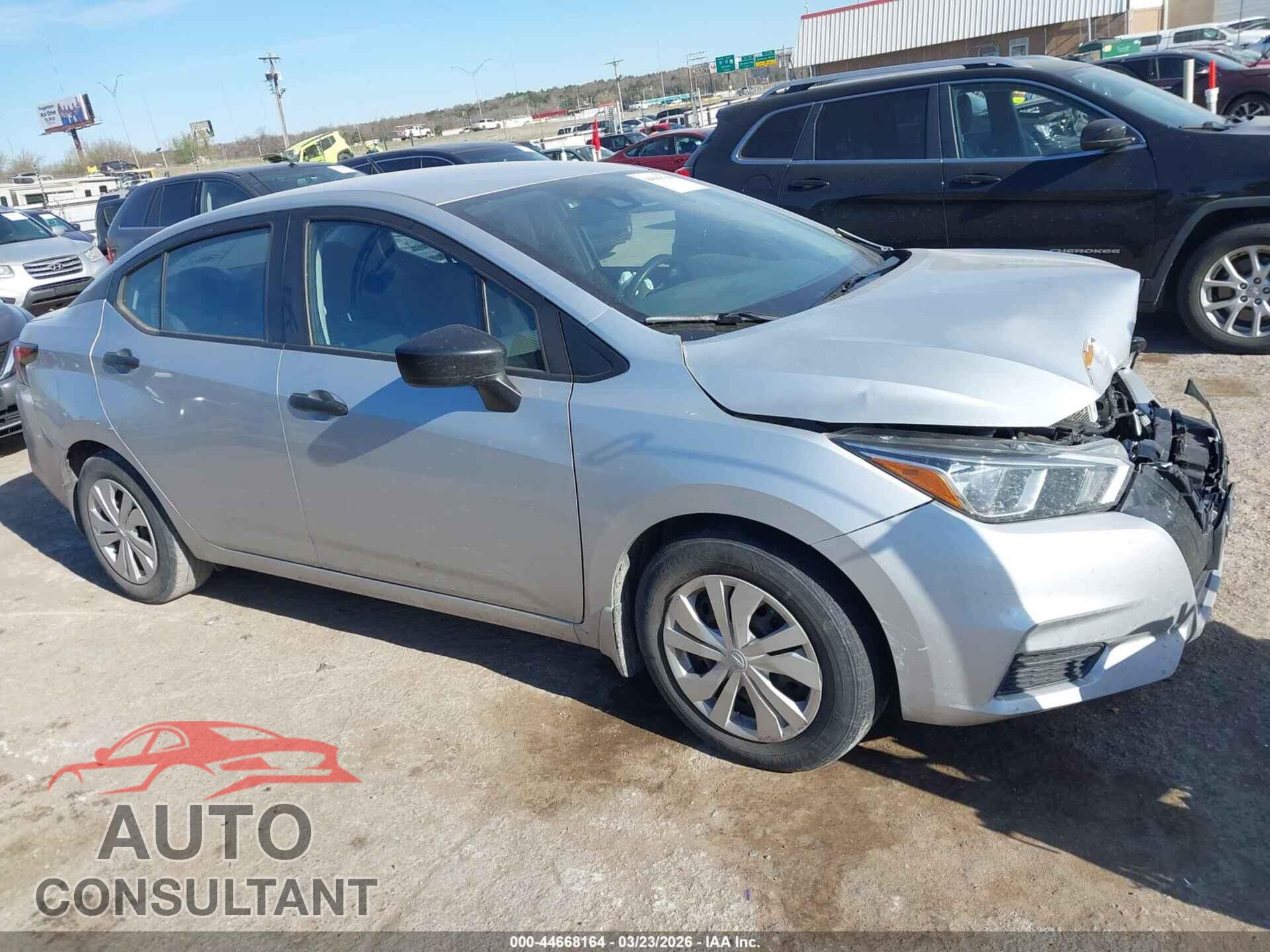 NISSAN VERSA 2021 - 3N1CN8DV6ML856417